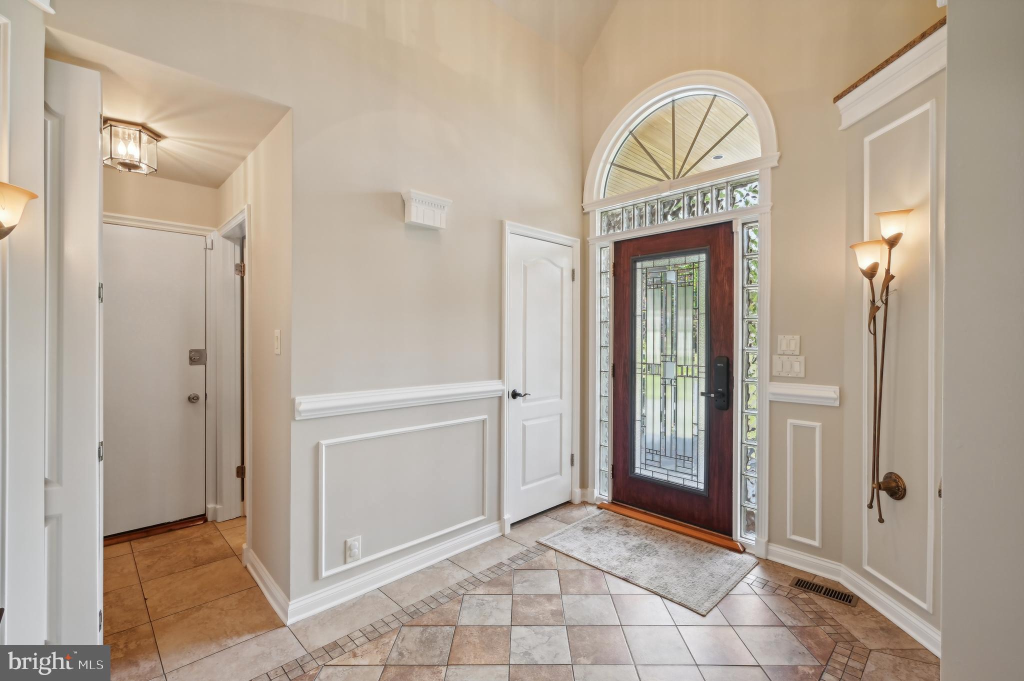 MANORS OF OAKWOOD - Residential