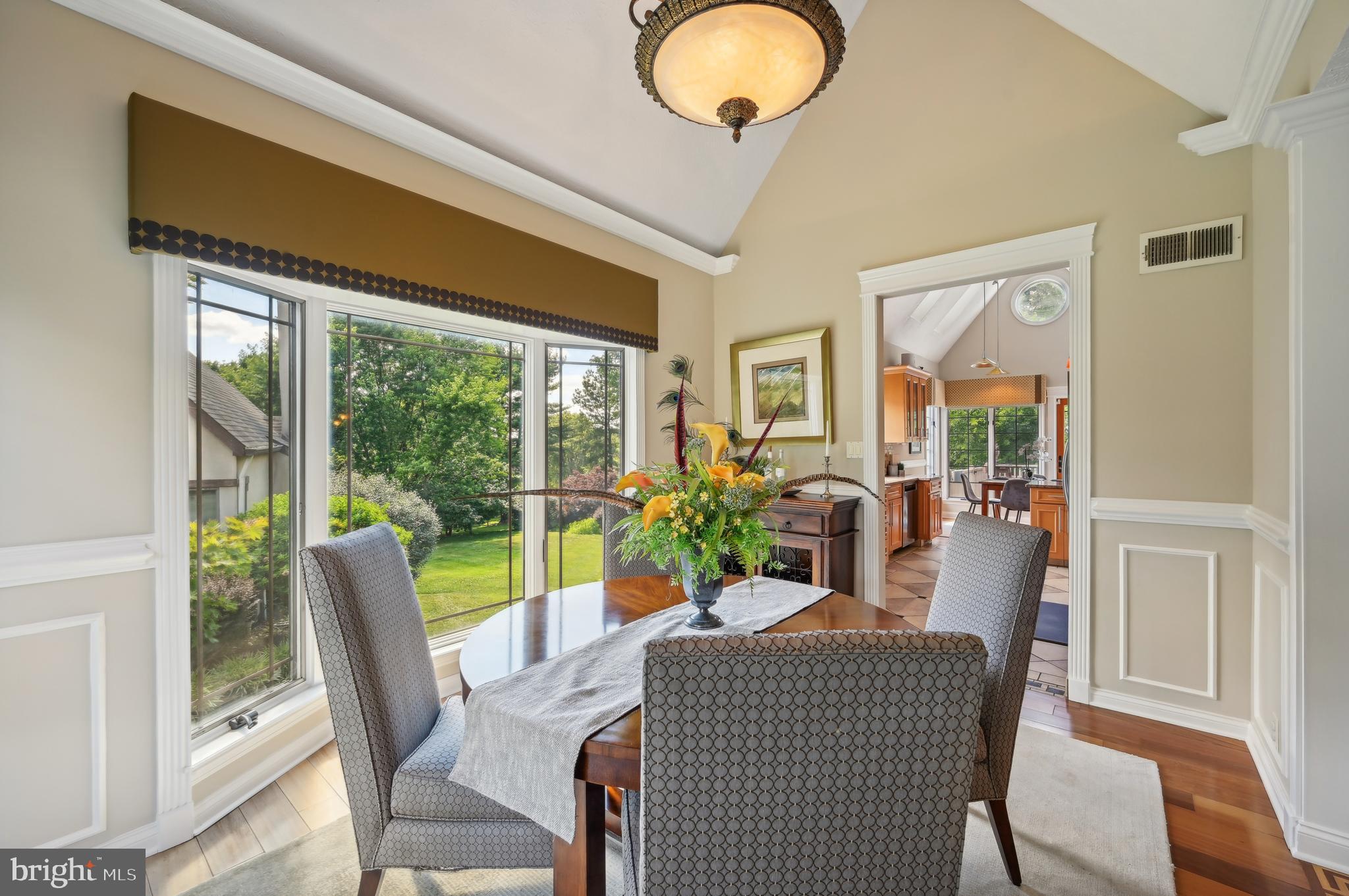 MANORS OF OAKWOOD - Residential