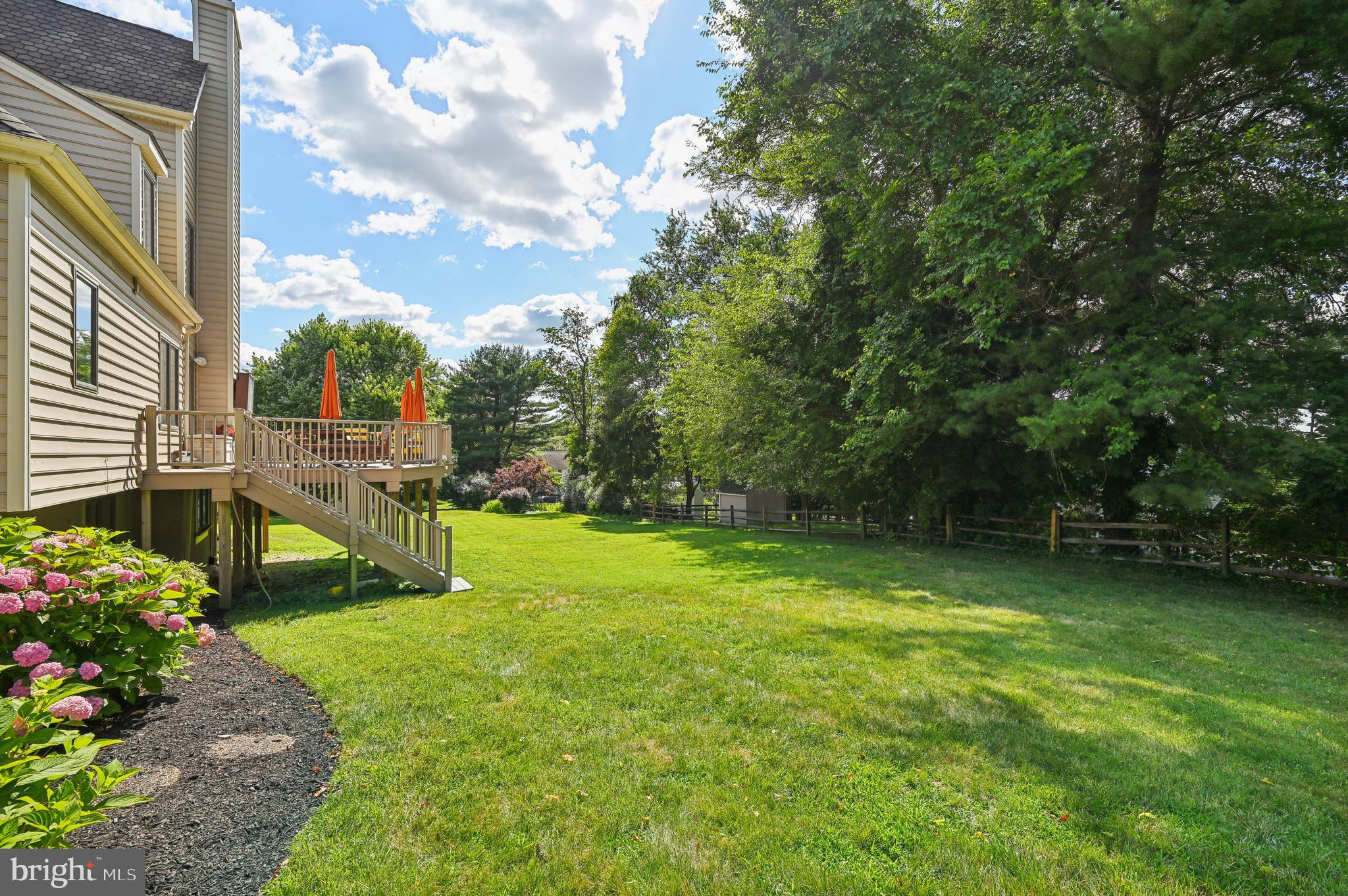 MANORS OF OAKWOOD - Residential