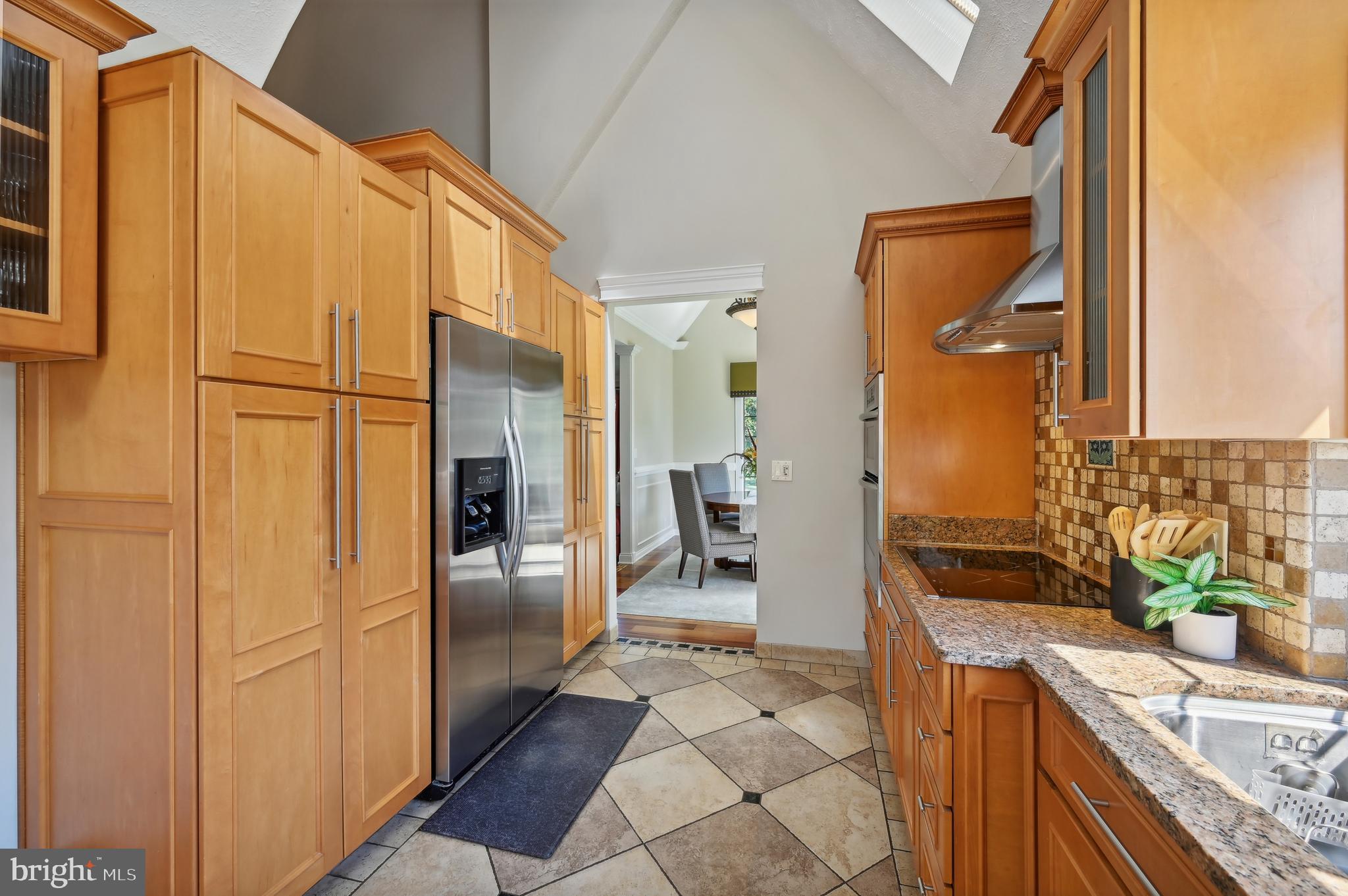 MANORS OF OAKWOOD - Residential