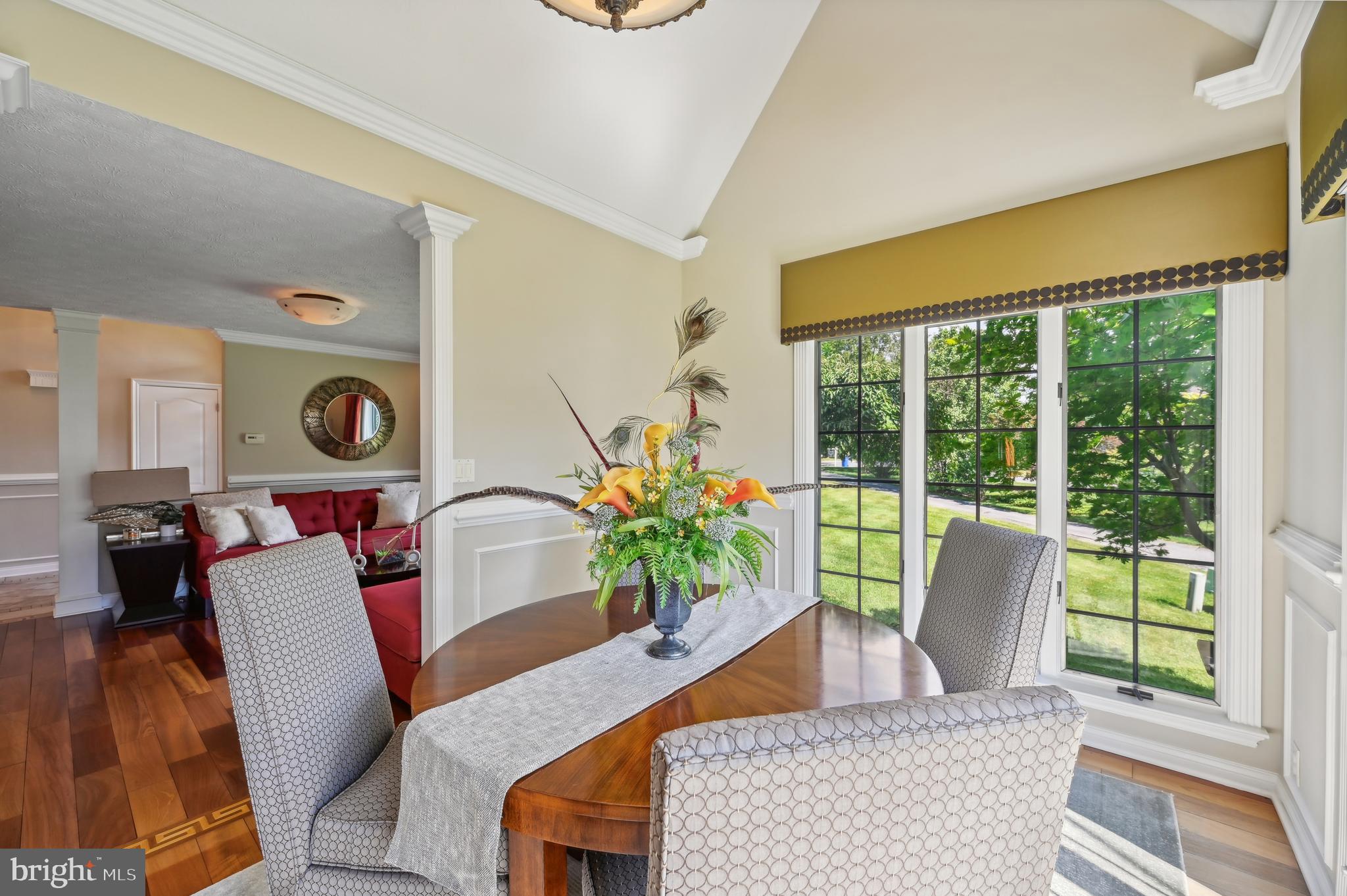 MANORS OF OAKWOOD - Residential