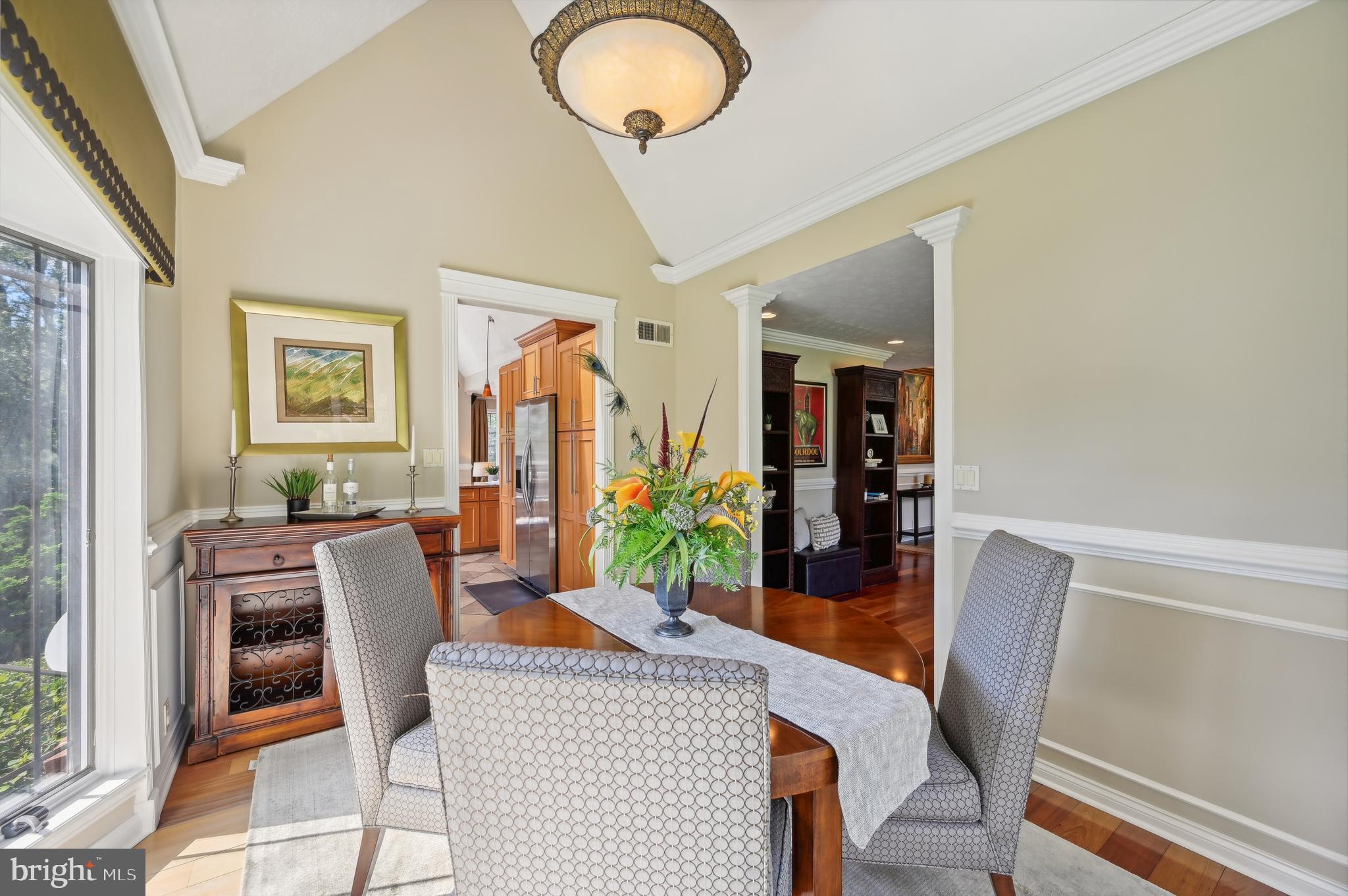 MANORS OF OAKWOOD - Residential