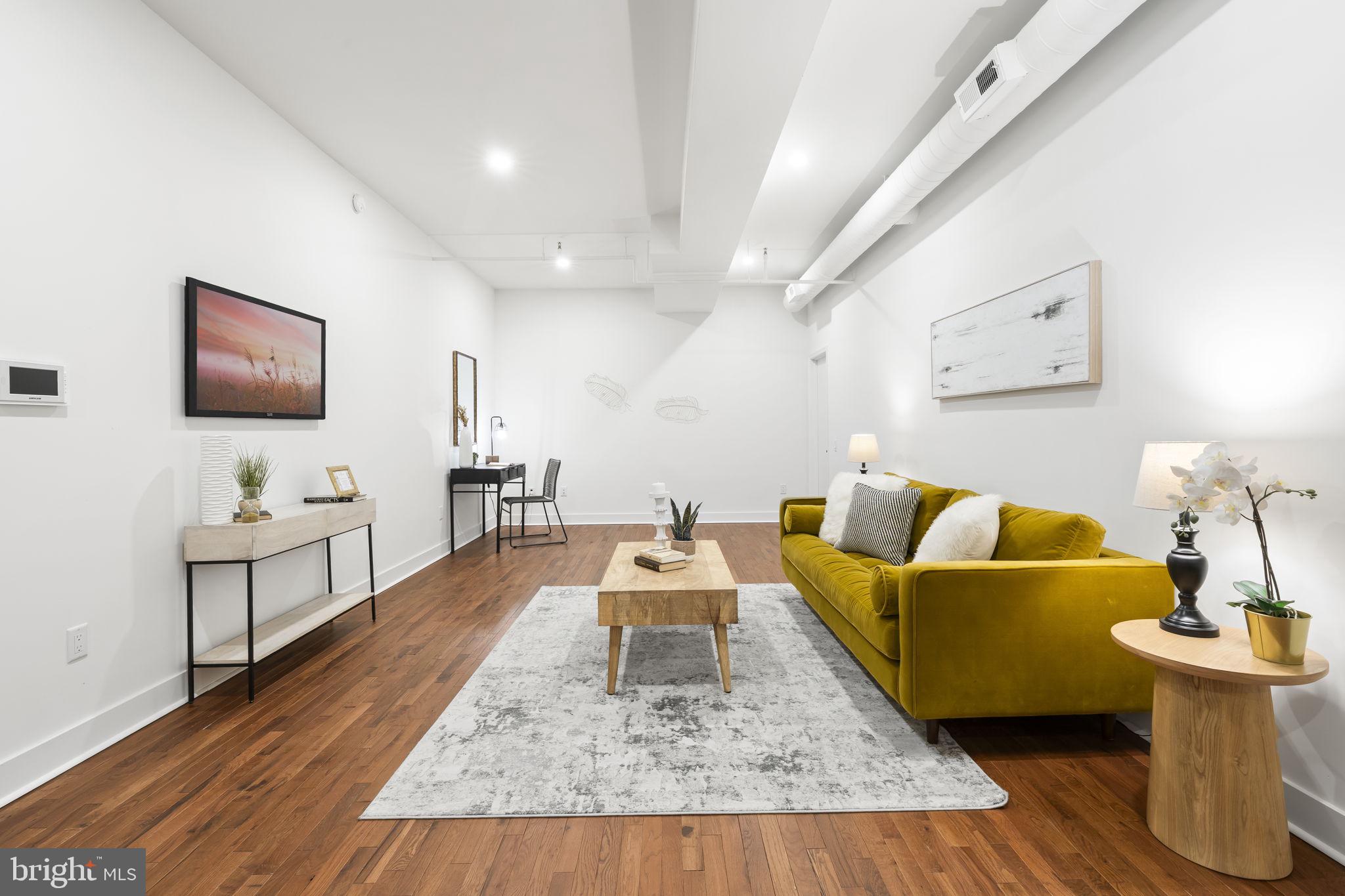 240 HERMITAGE STREET 206