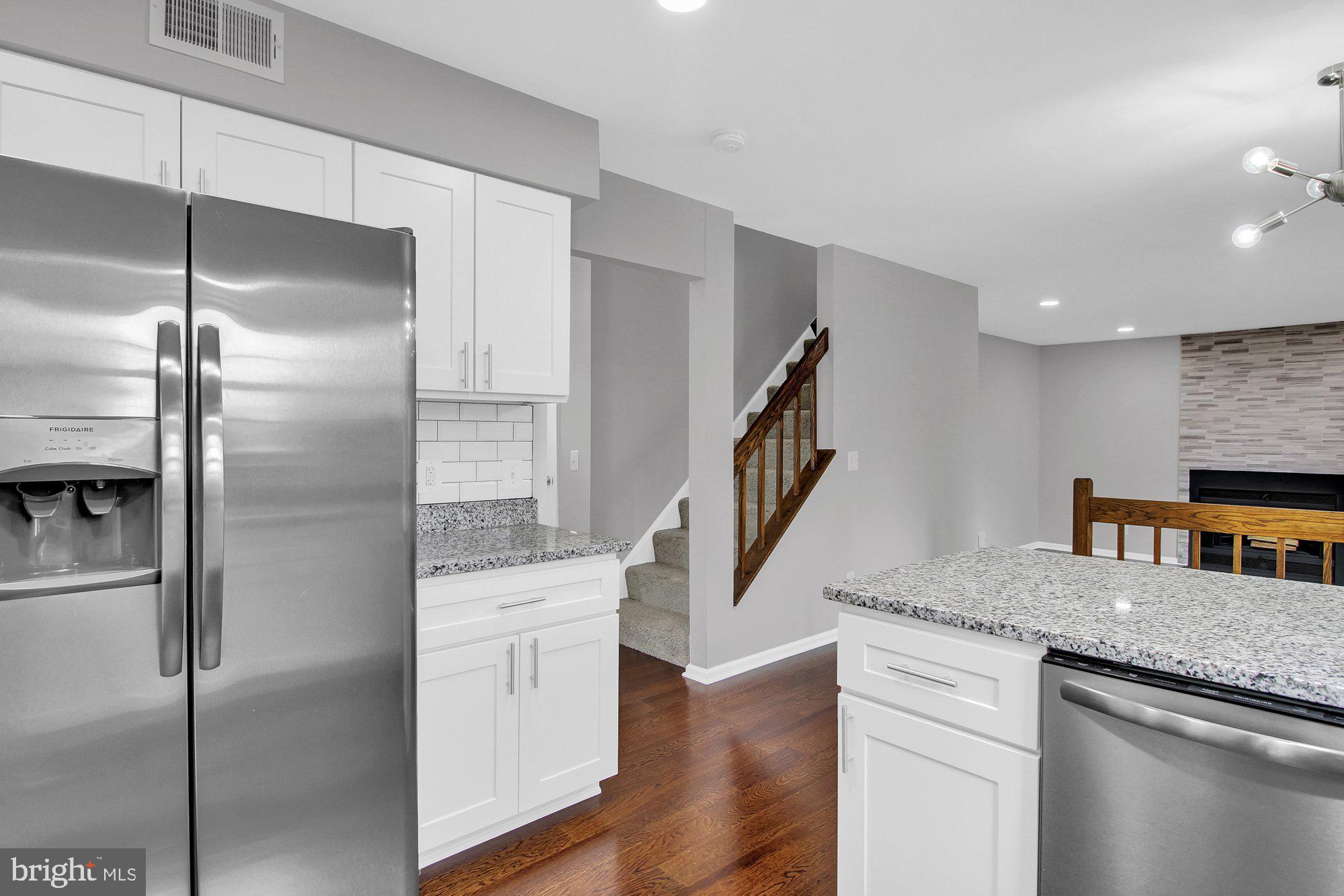 BELLE POND FARM - Residential