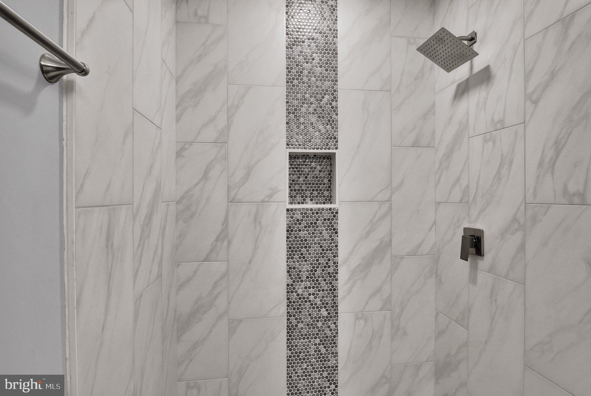 BELLE POND FARM - Residential