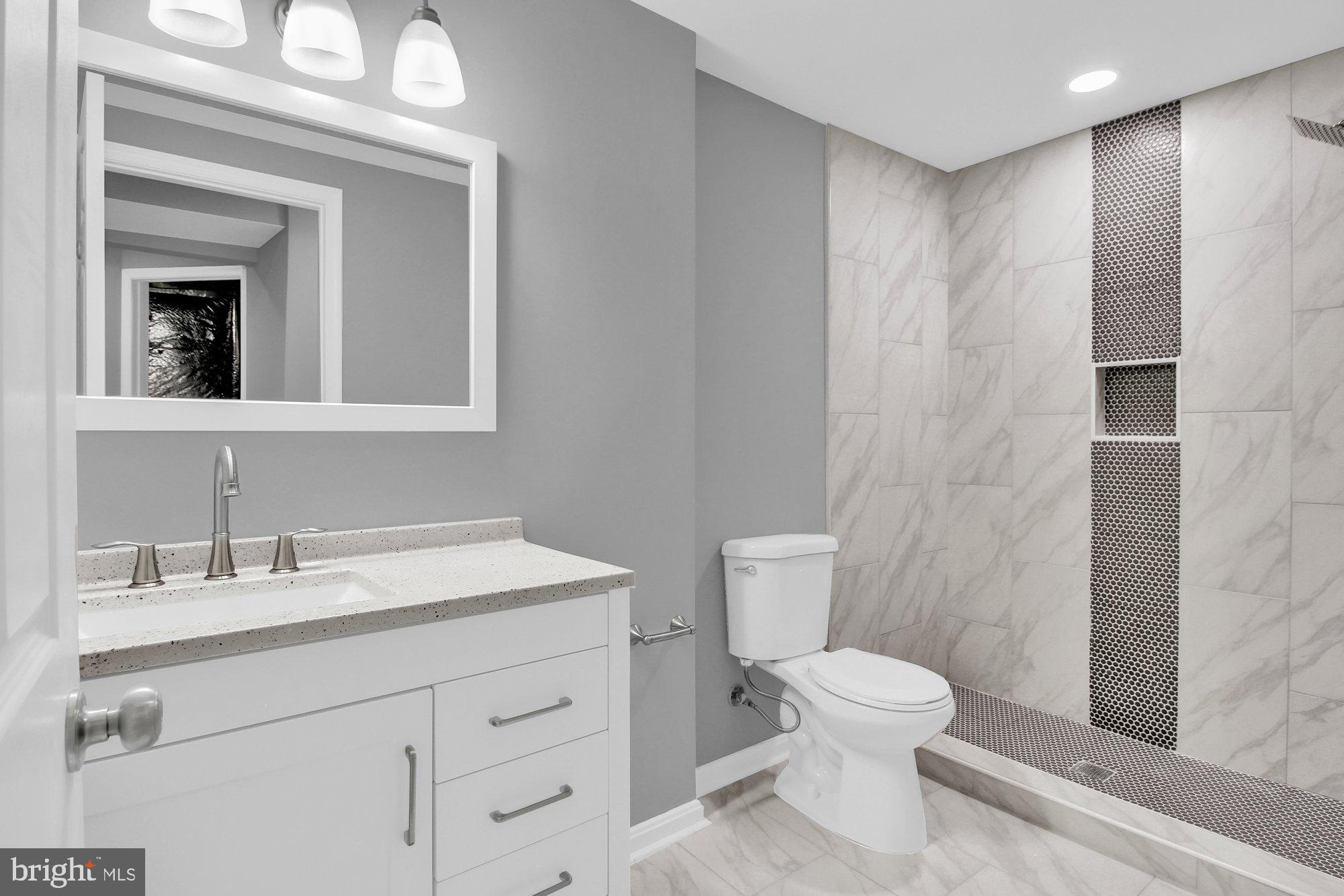 BELLE POND FARM - Residential