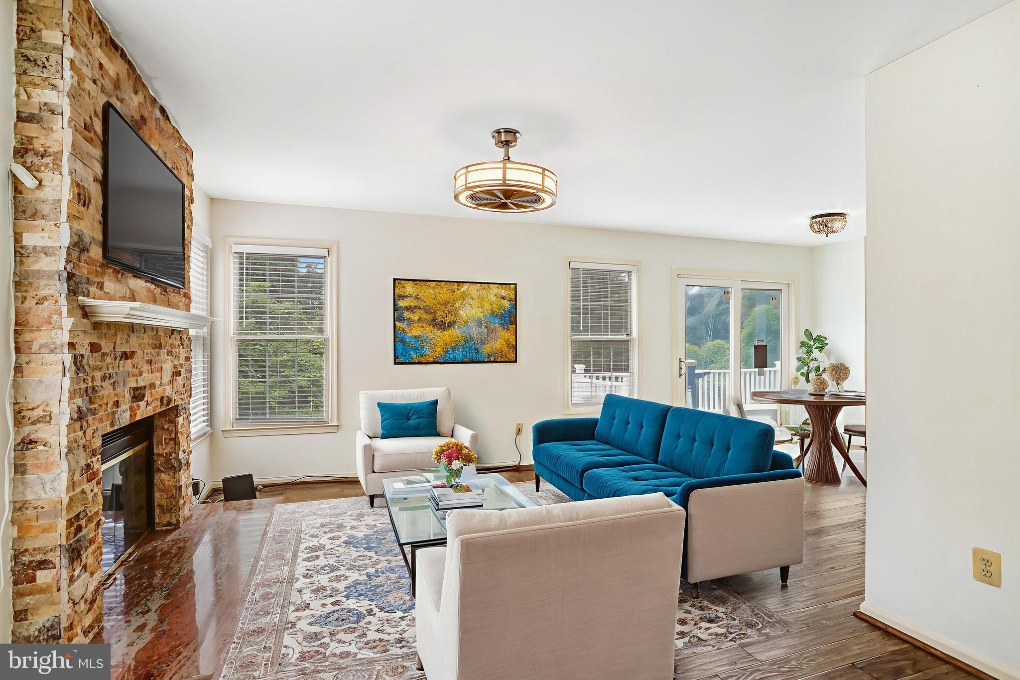 COLLINGTON STATION - Residential