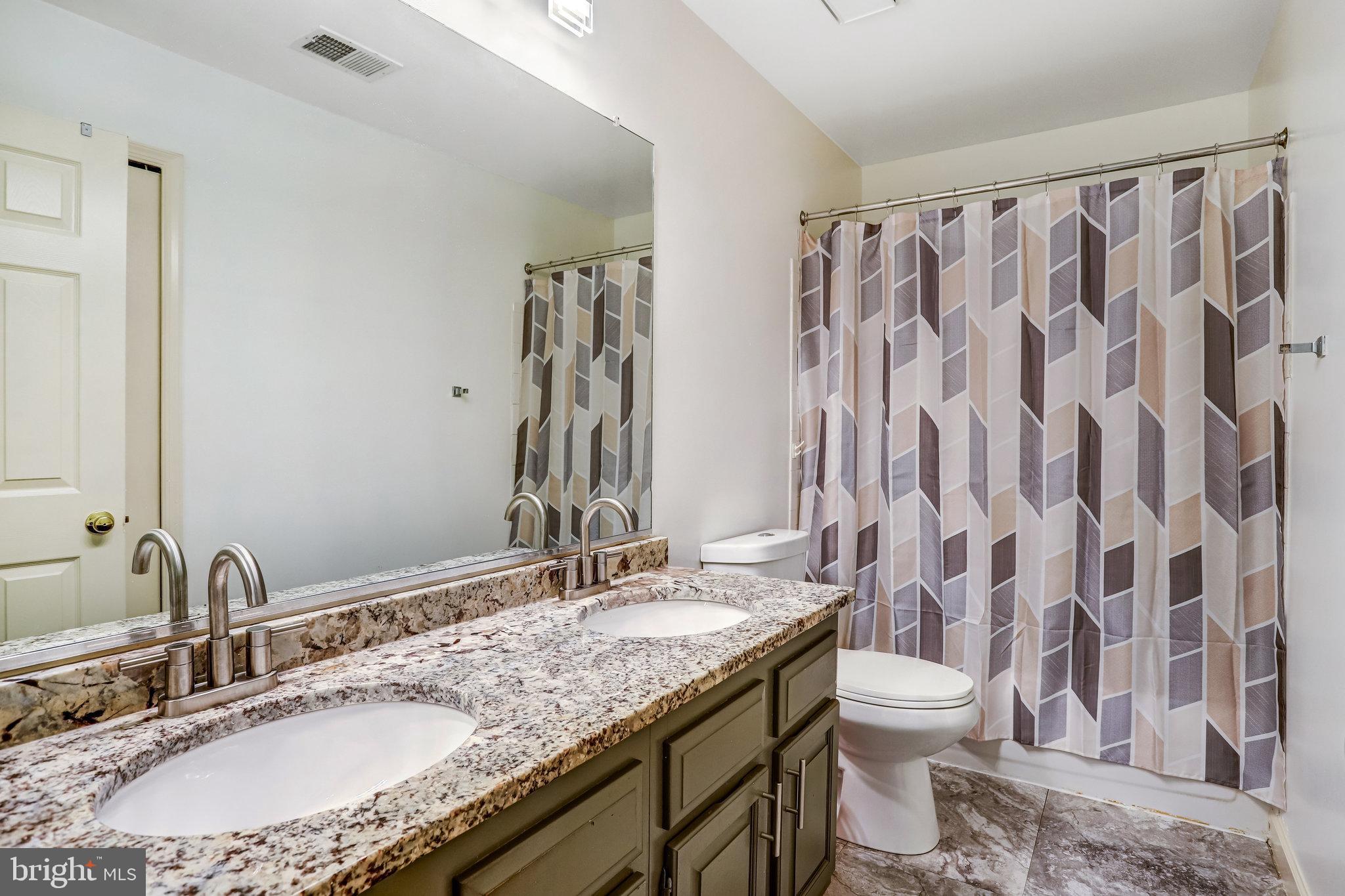 COLLINGTON STATION - Residential