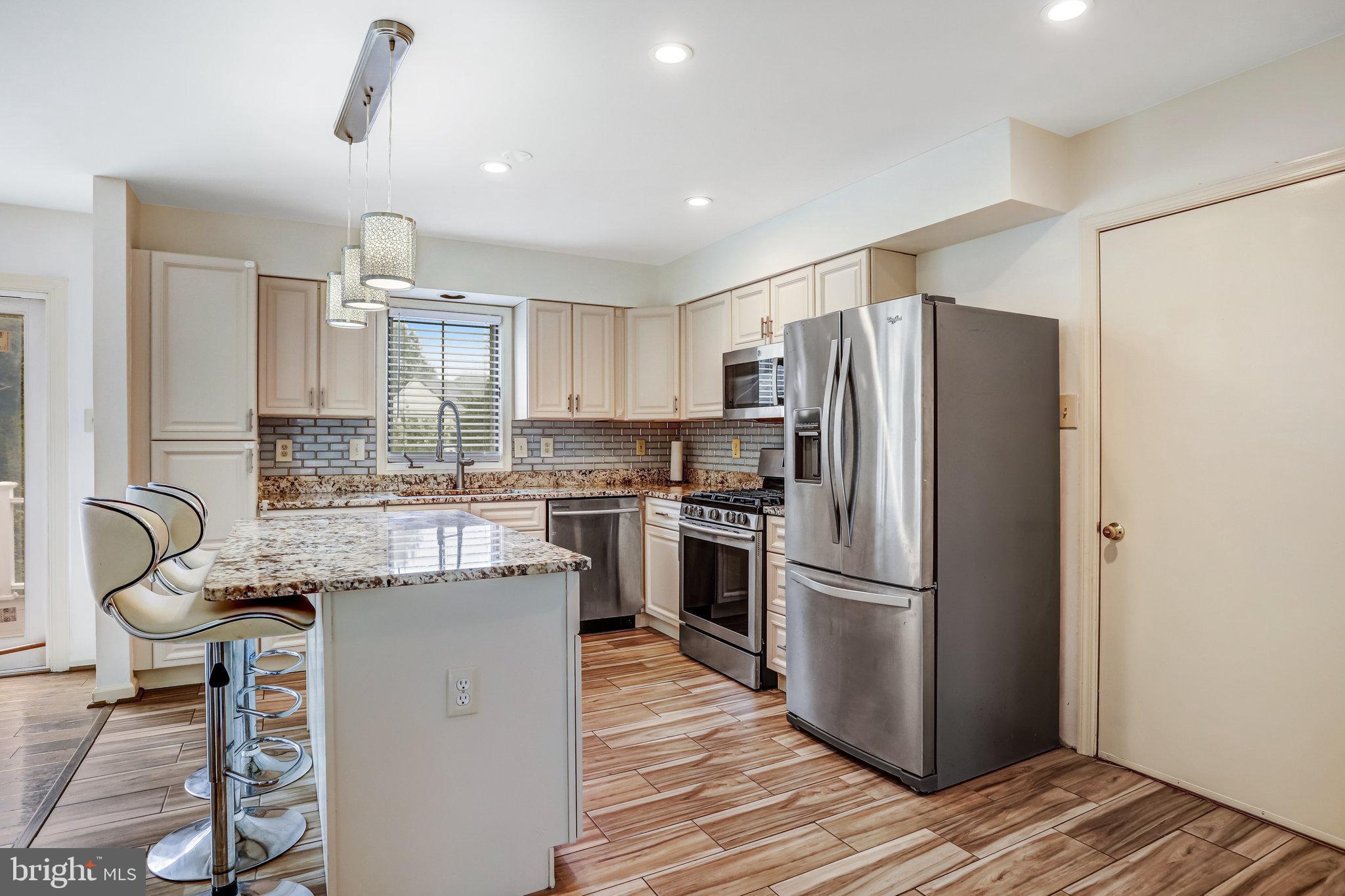 COLLINGTON STATION - Residential