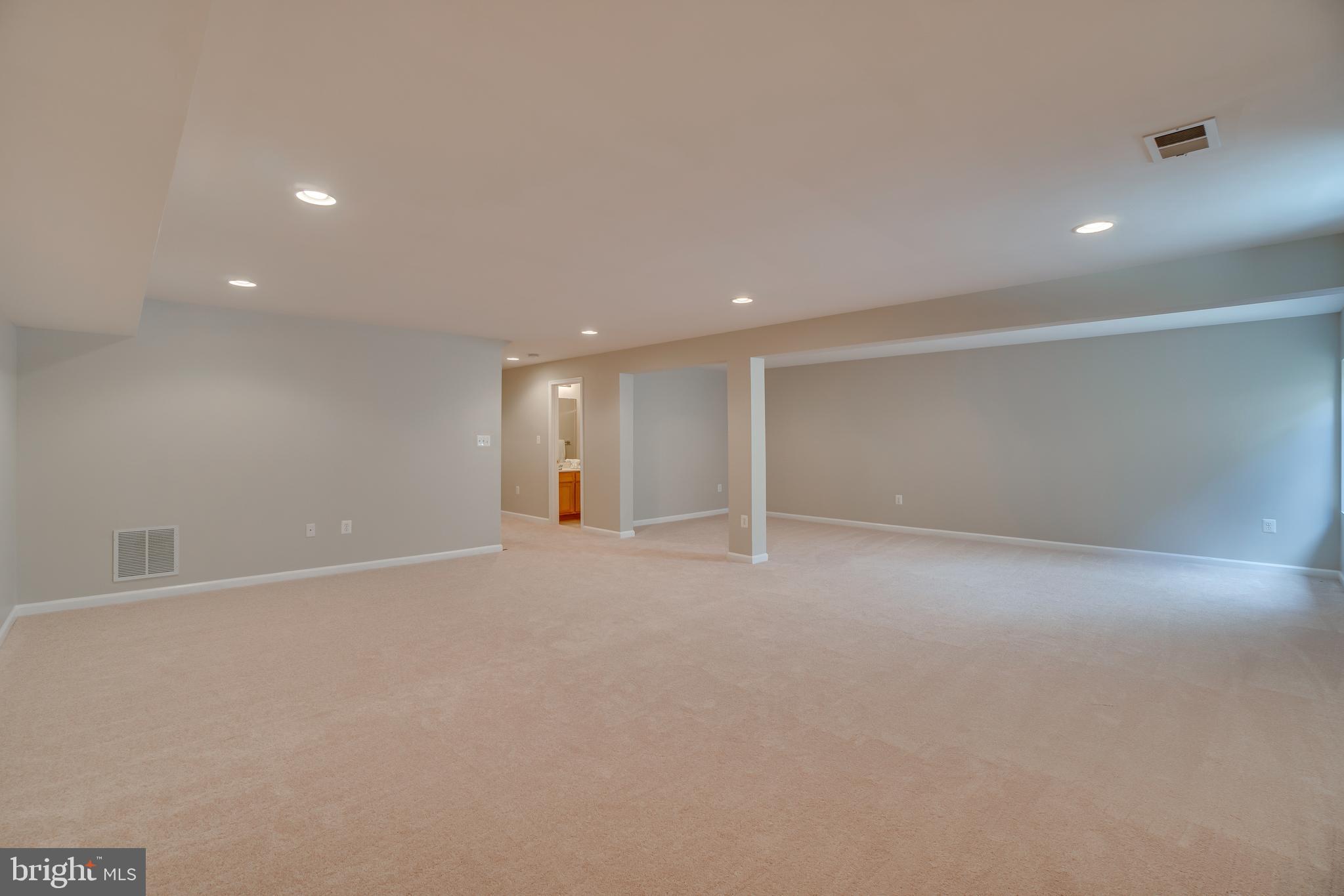 VILLAGE OF IDLEWILD - Residential