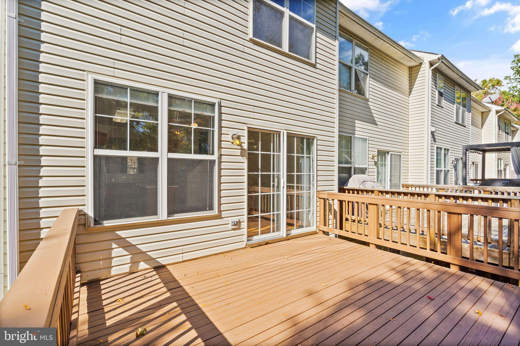 BROADLANDS - Residential