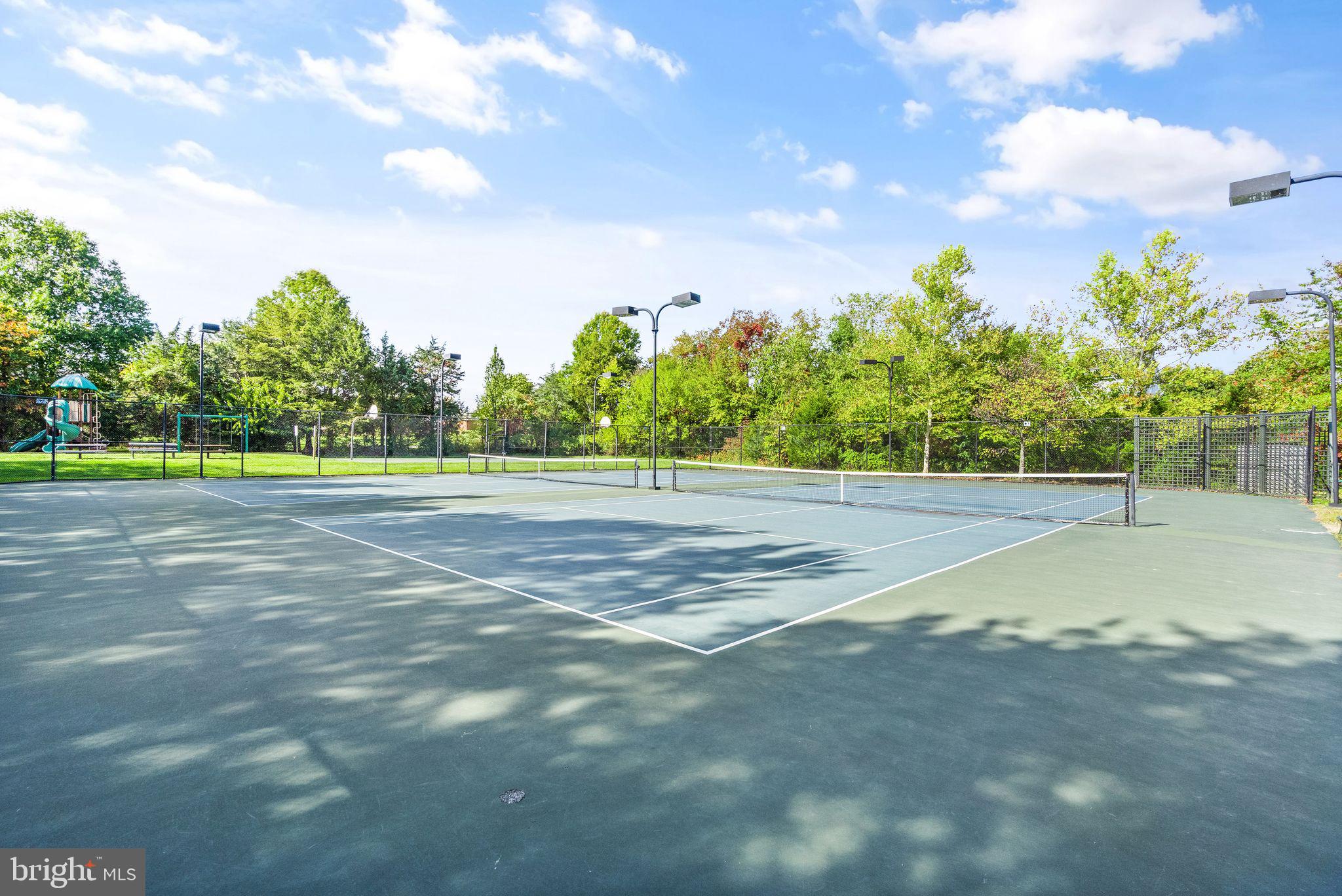 BROADLANDS - Residential