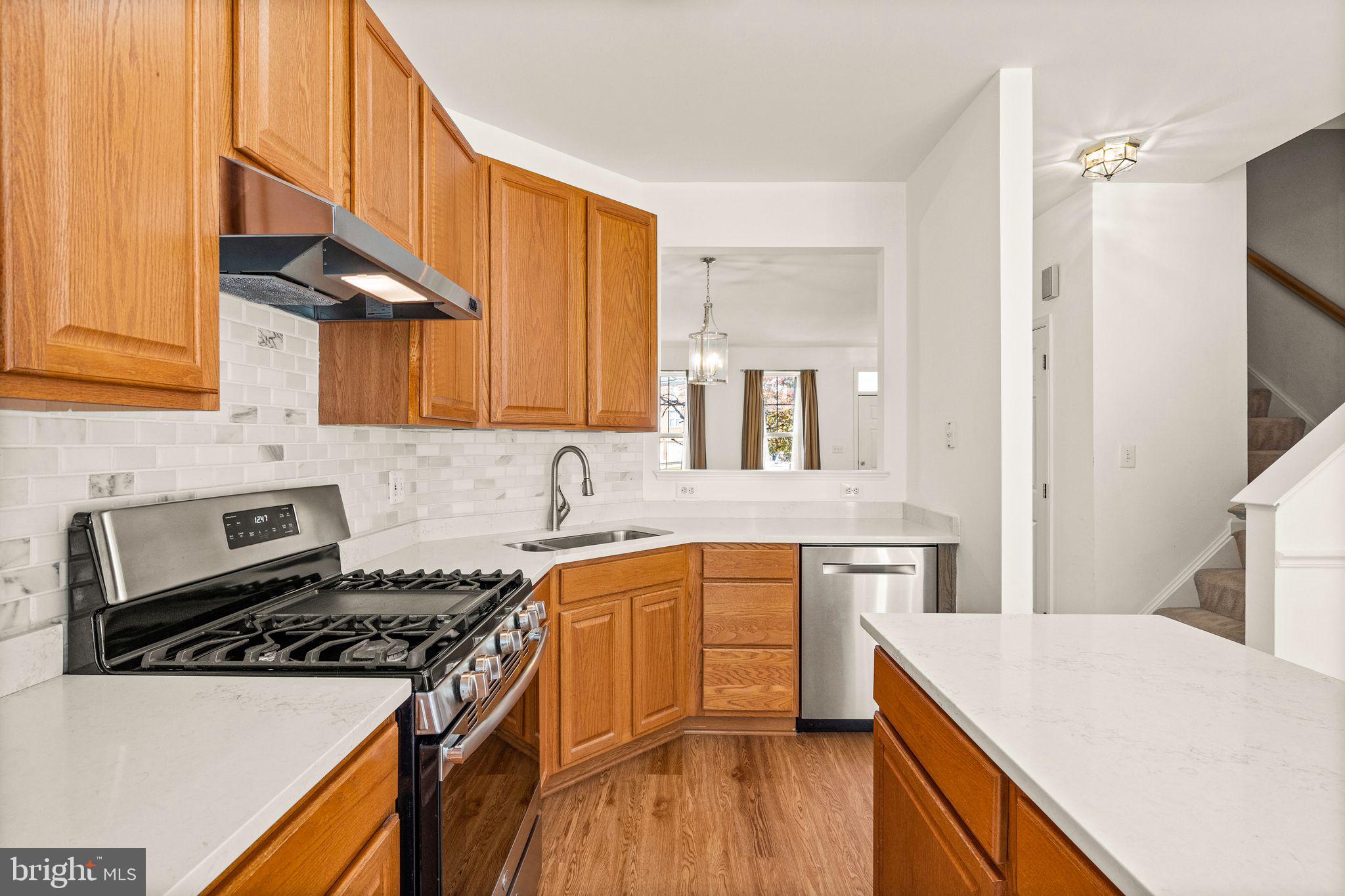 BROADLANDS - Residential