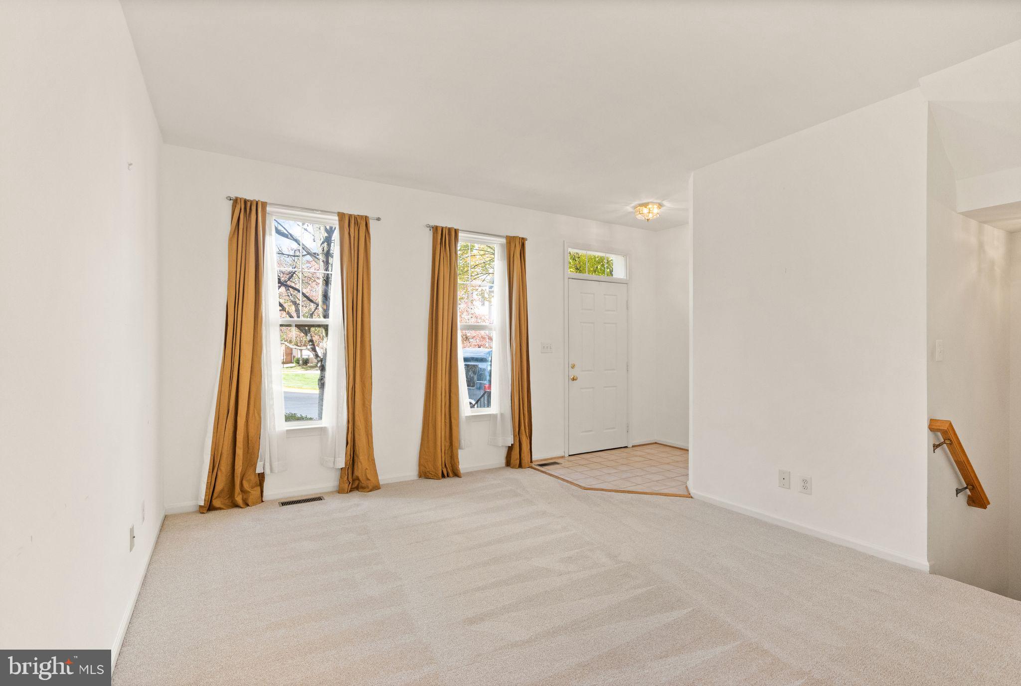 BROADLANDS - Residential