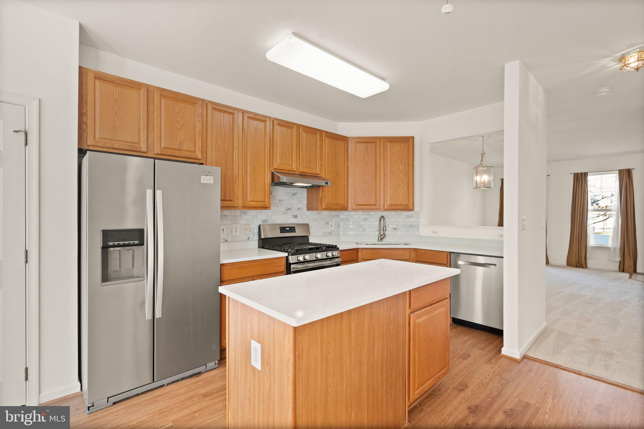 BROADLANDS - Residential