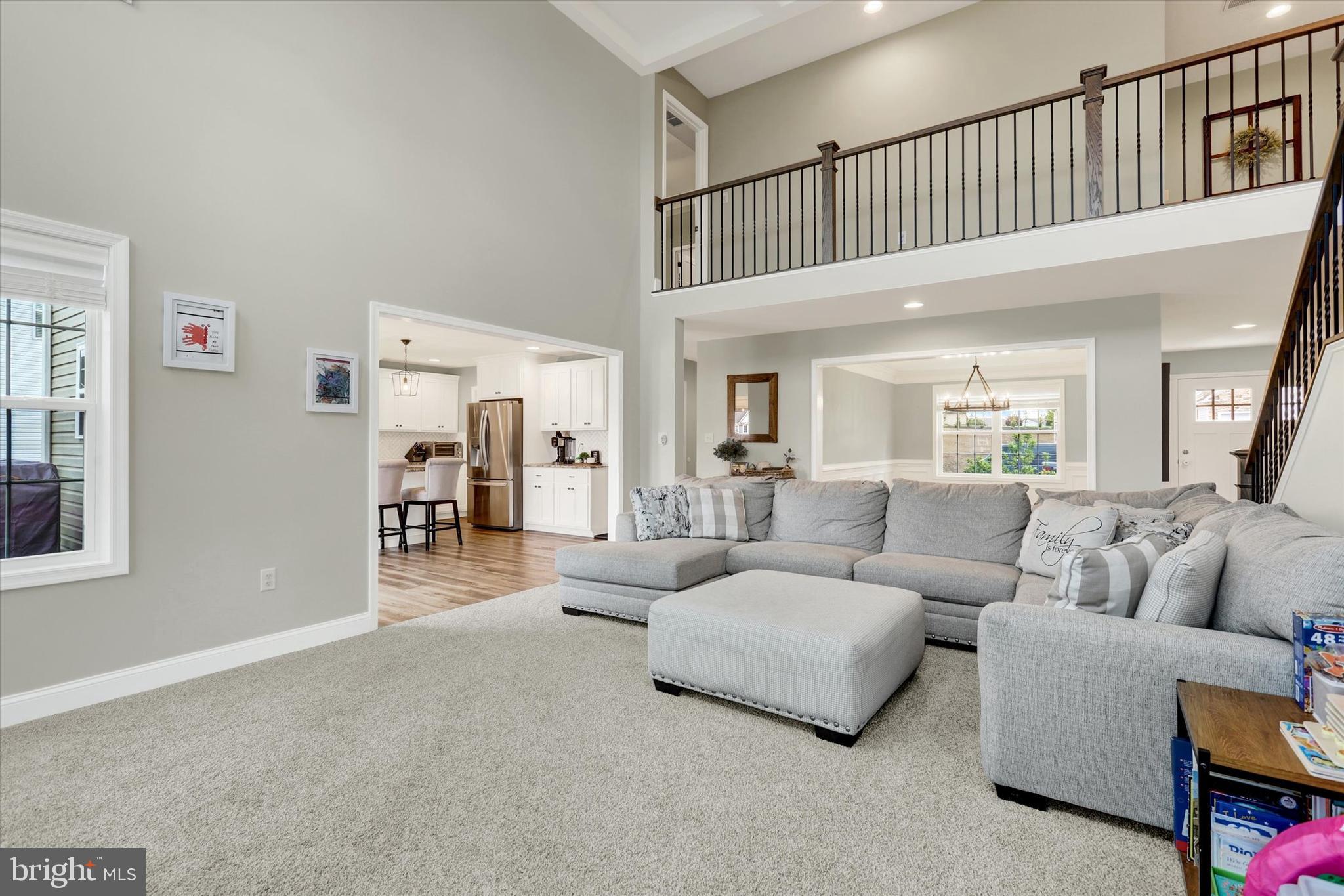 HERITAGE ESTATES WEST - Residential