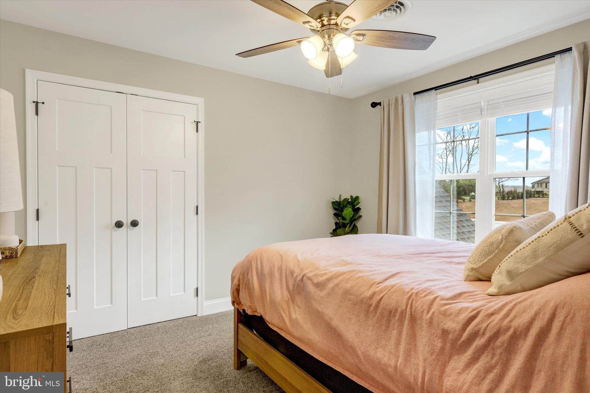 HERITAGE ESTATES WEST - Residential