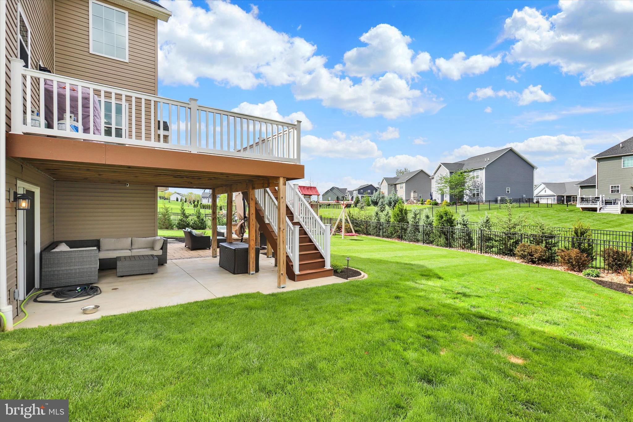 HERITAGE ESTATES WEST - Residential