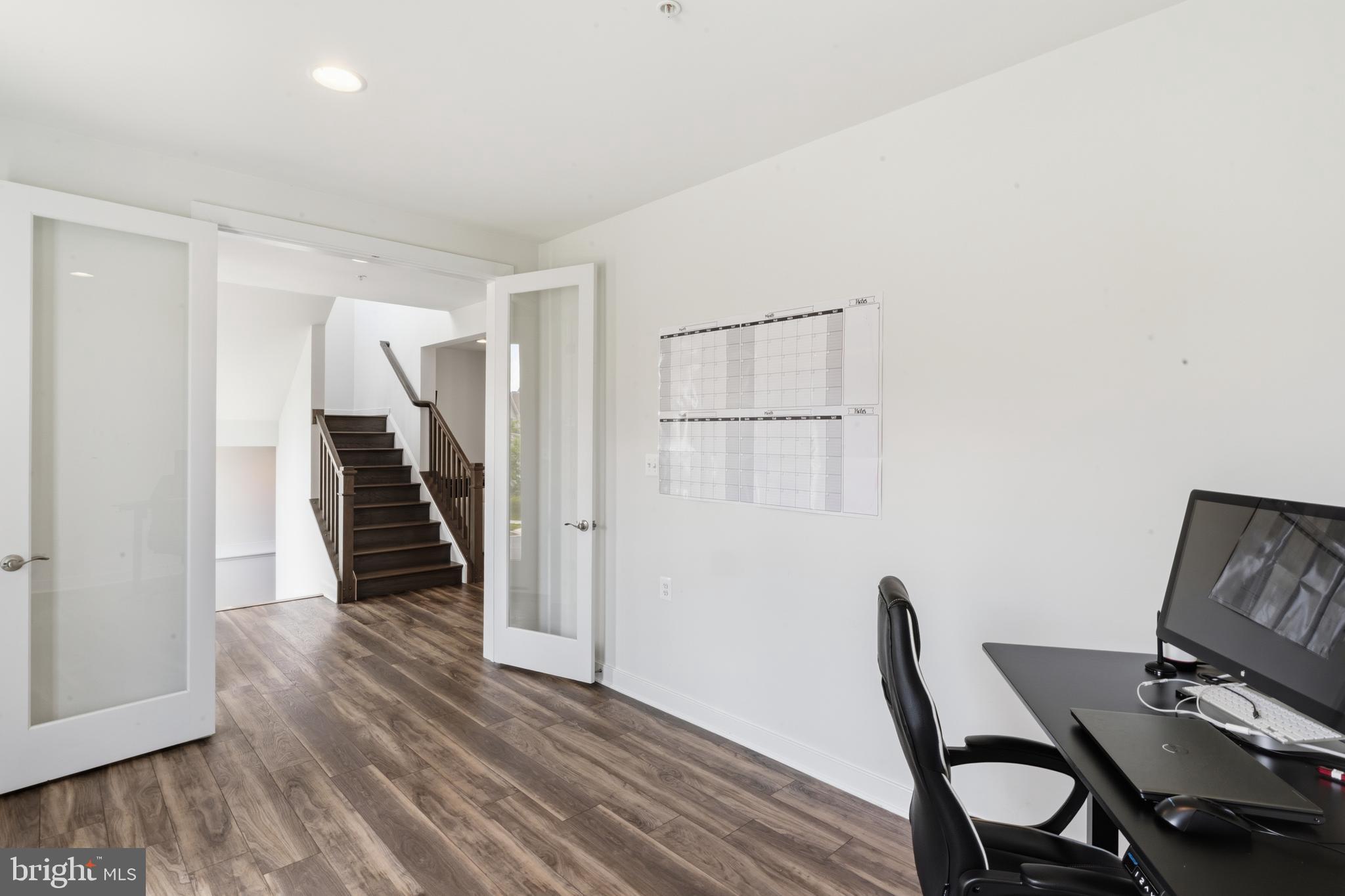 LANDSDALE - Residential