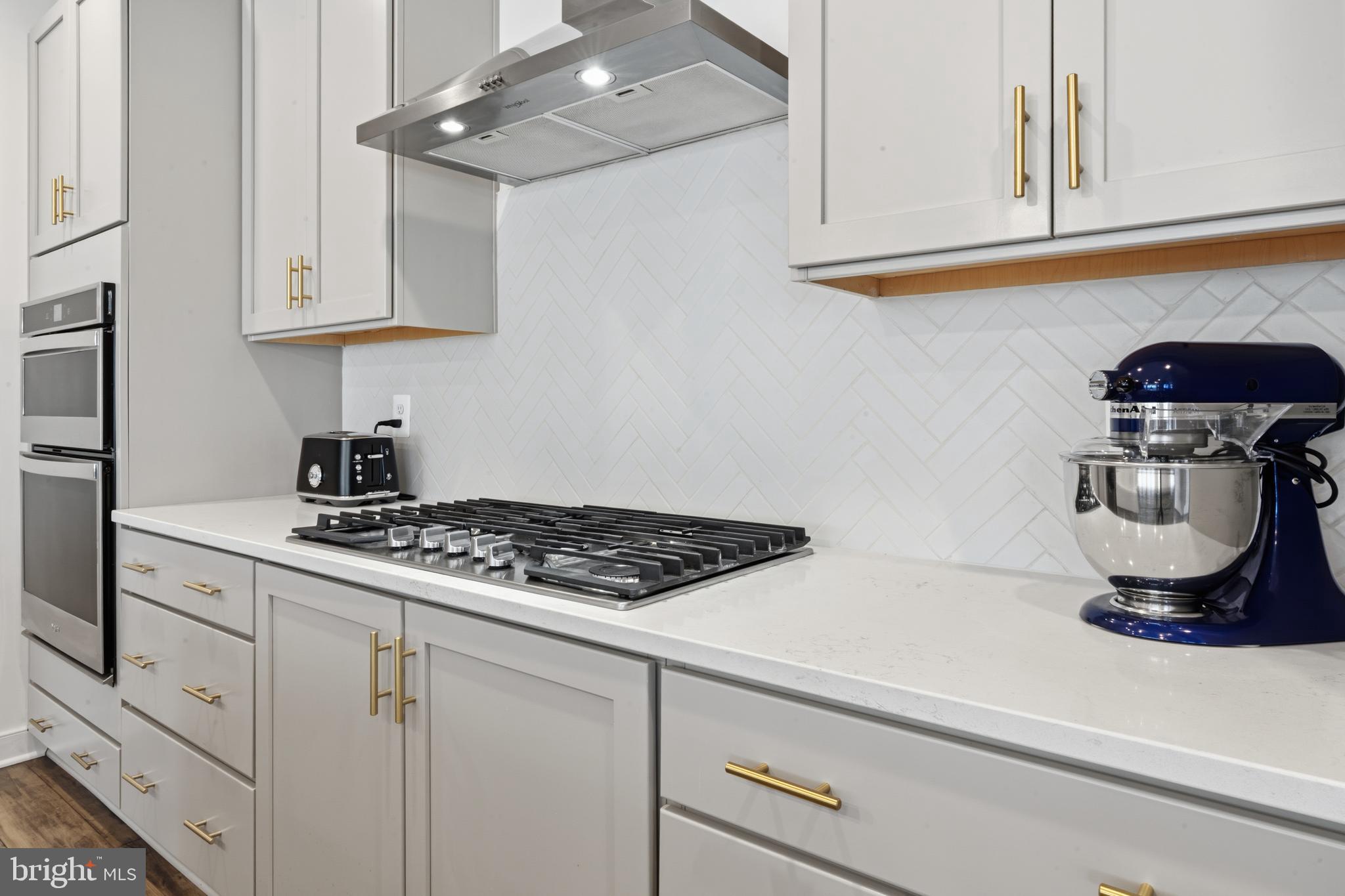 LANDSDALE - Residential