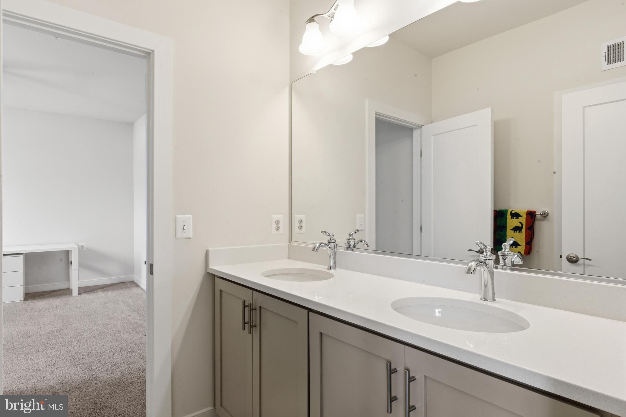 LANDSDALE - Residential