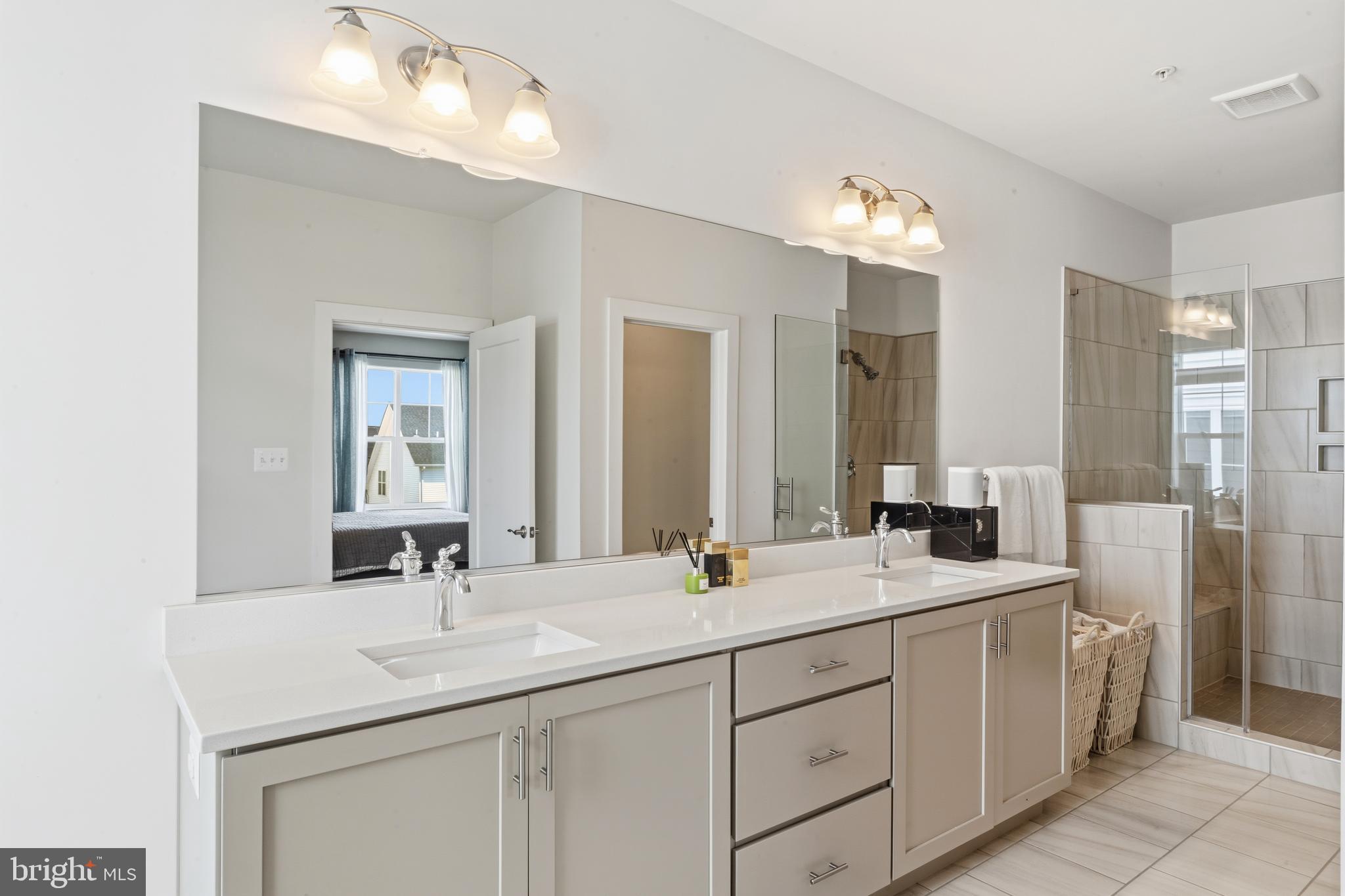 LANDSDALE - Residential
