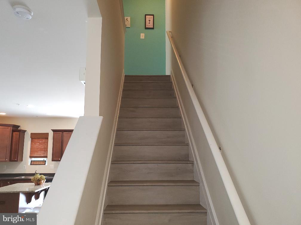 ST CHARLES SUB - GLENEAGLES - Residential Lease