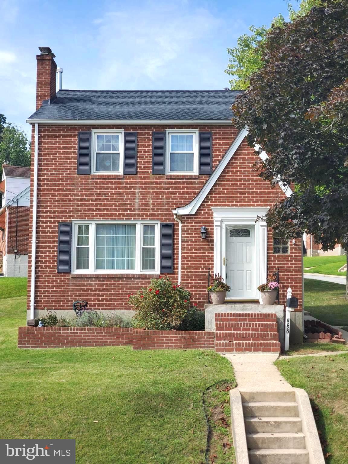HILLBROOK - Residential