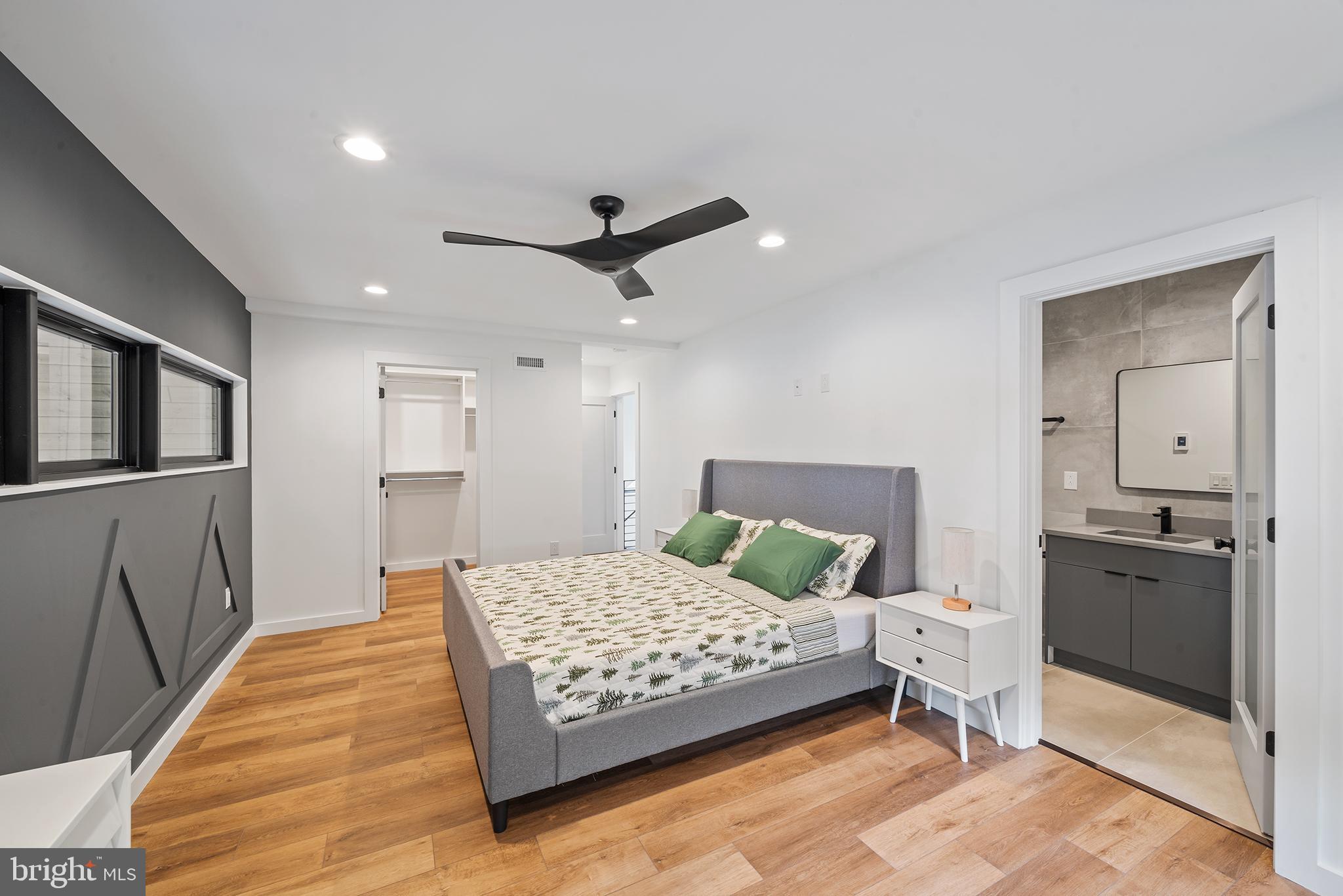 AROOWHEAD LAKES - Residential