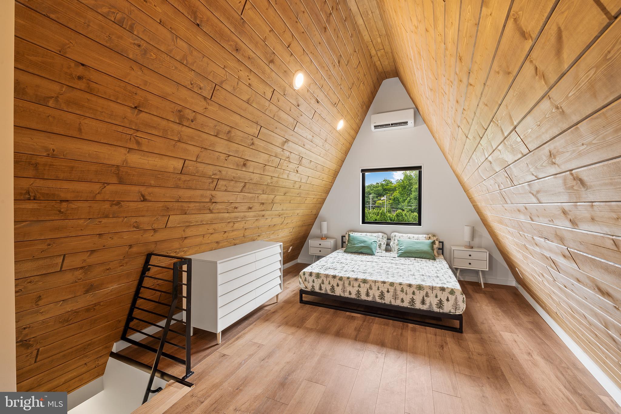 AROOWHEAD LAKES - Residential