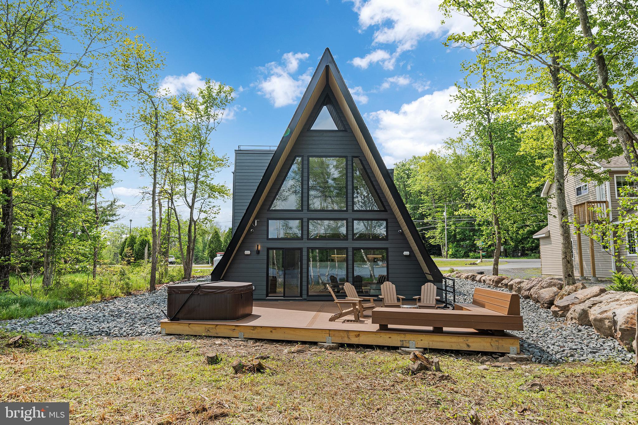 AROOWHEAD LAKES - Residential