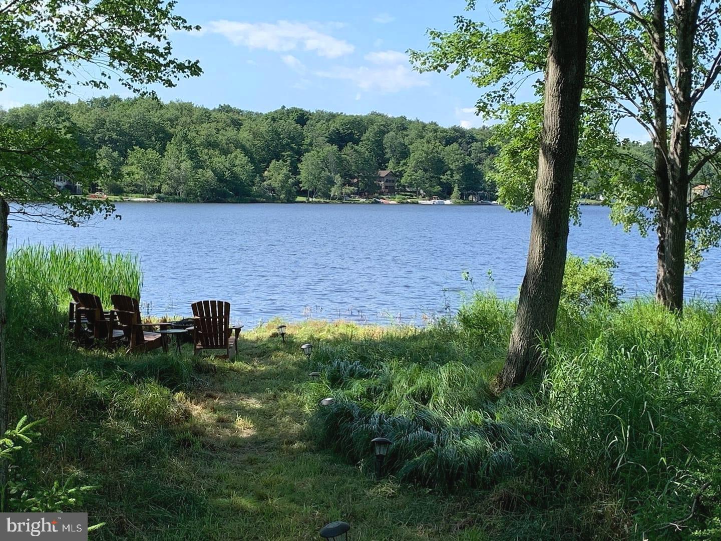 AROOWHEAD LAKES - Residential