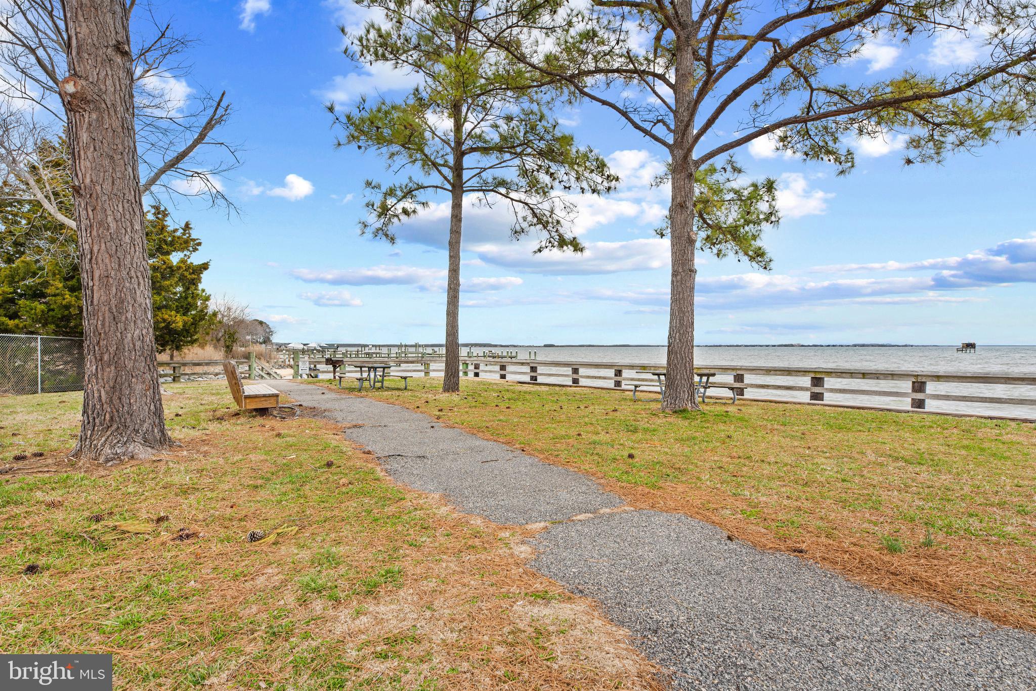 KENT ISLAND ESTATES - Residential