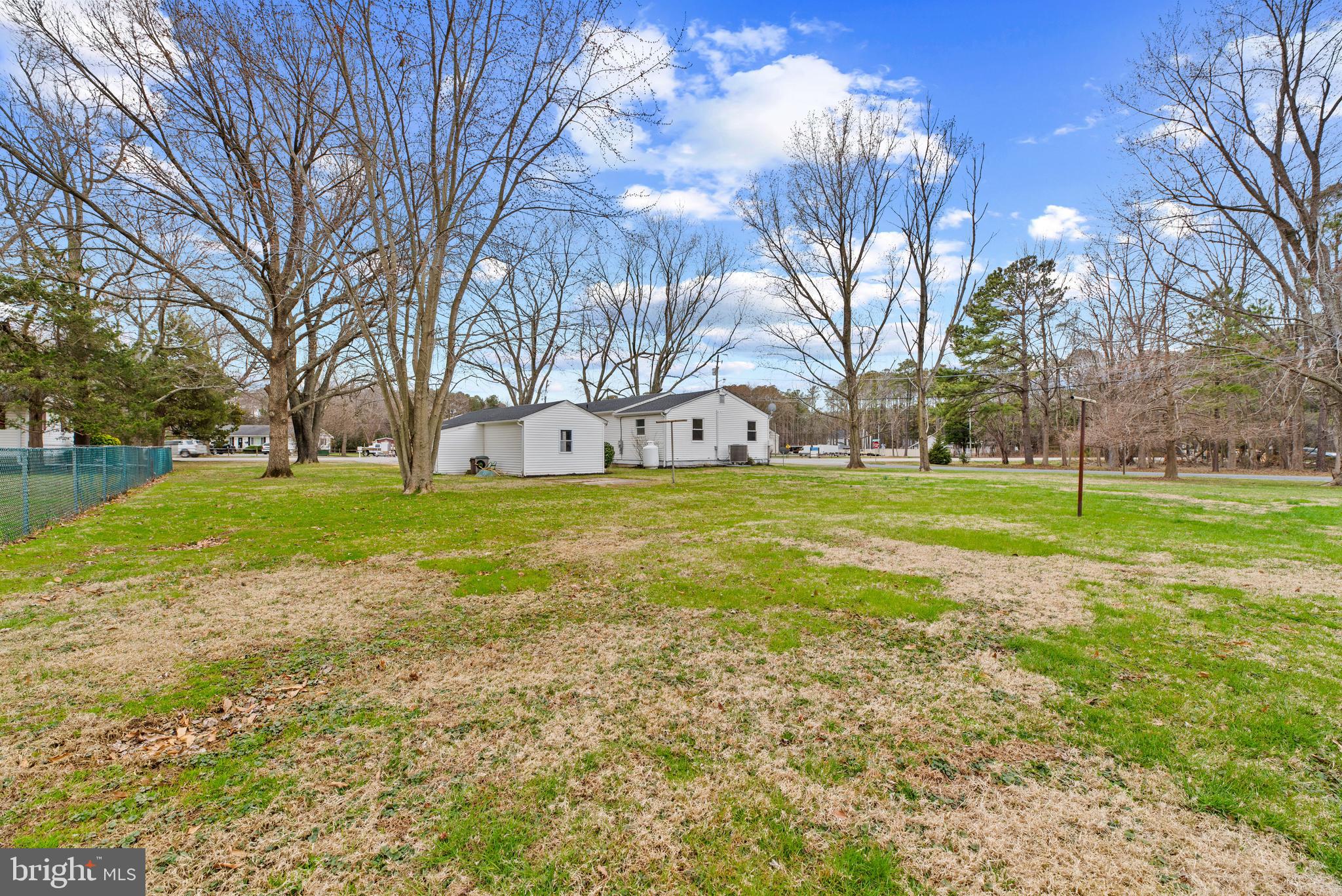 KENT ISLAND ESTATES - Residential