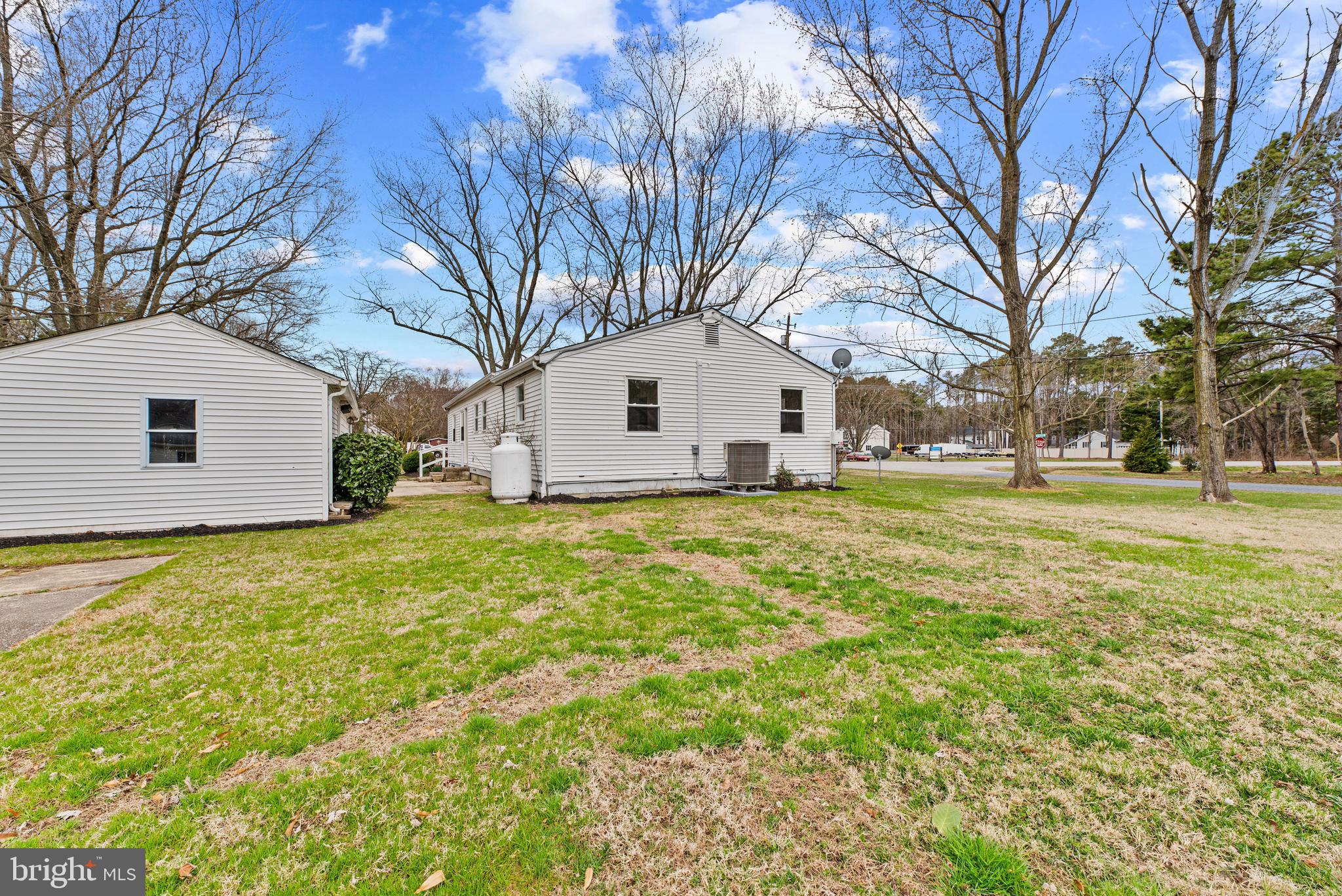 KENT ISLAND ESTATES - Residential