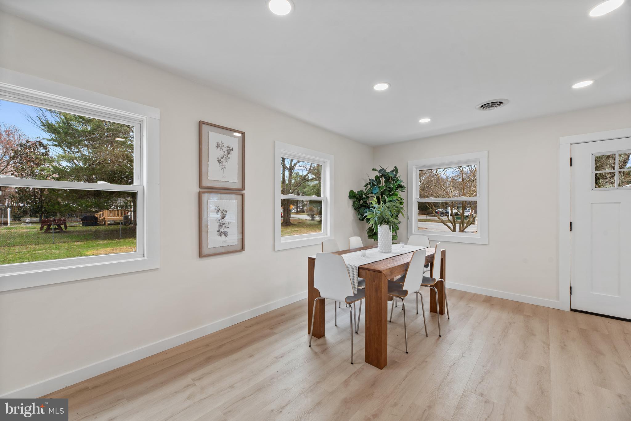 KENT ISLAND ESTATES - Residential