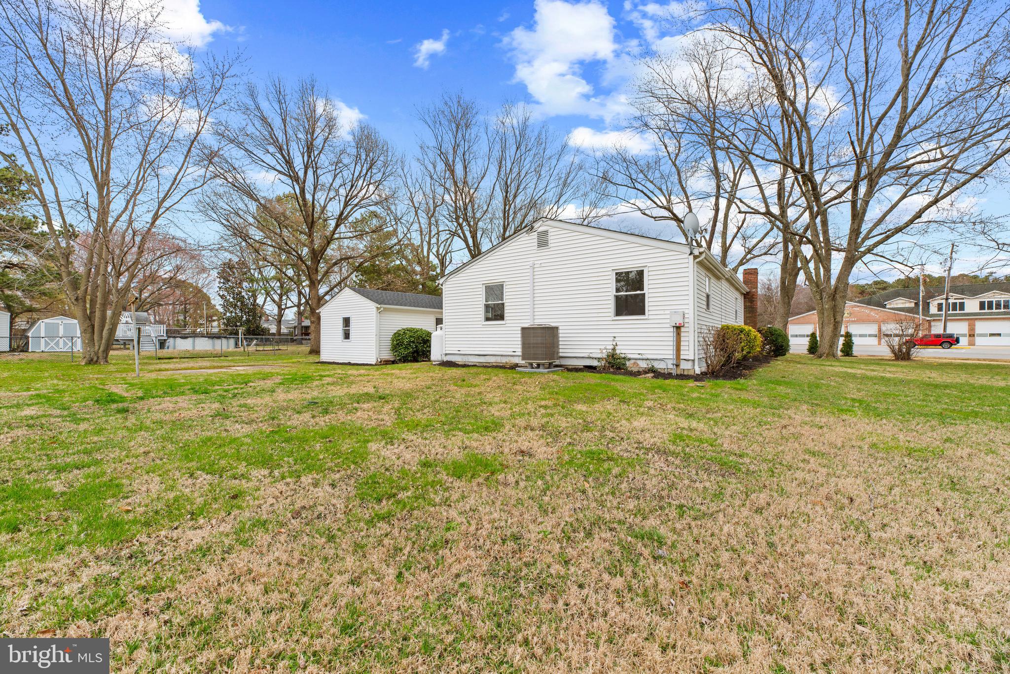 KENT ISLAND ESTATES - Residential