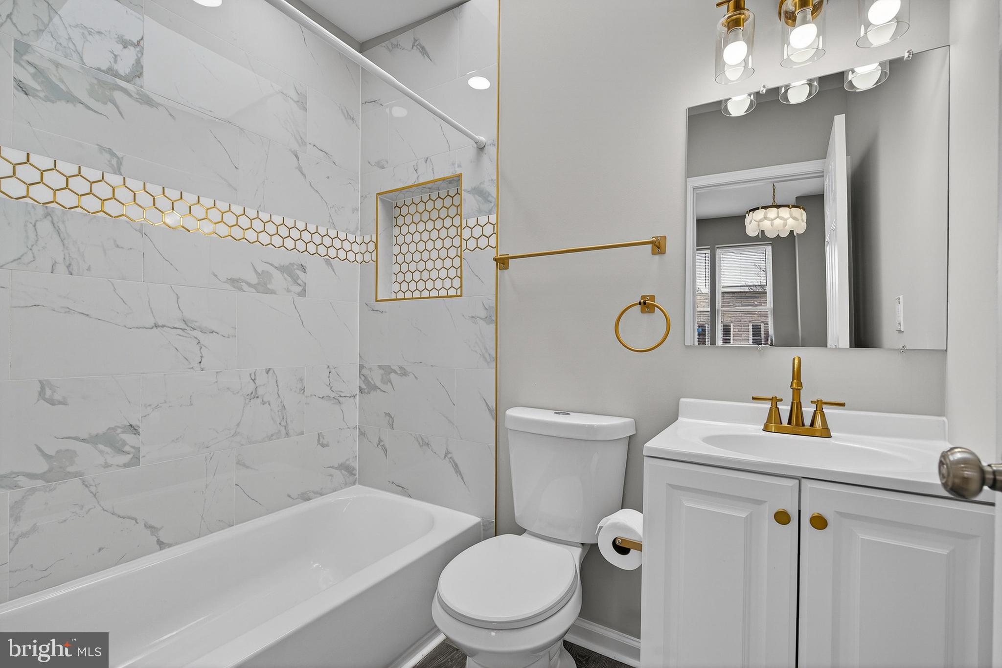 MOUNT CLARE - Residential