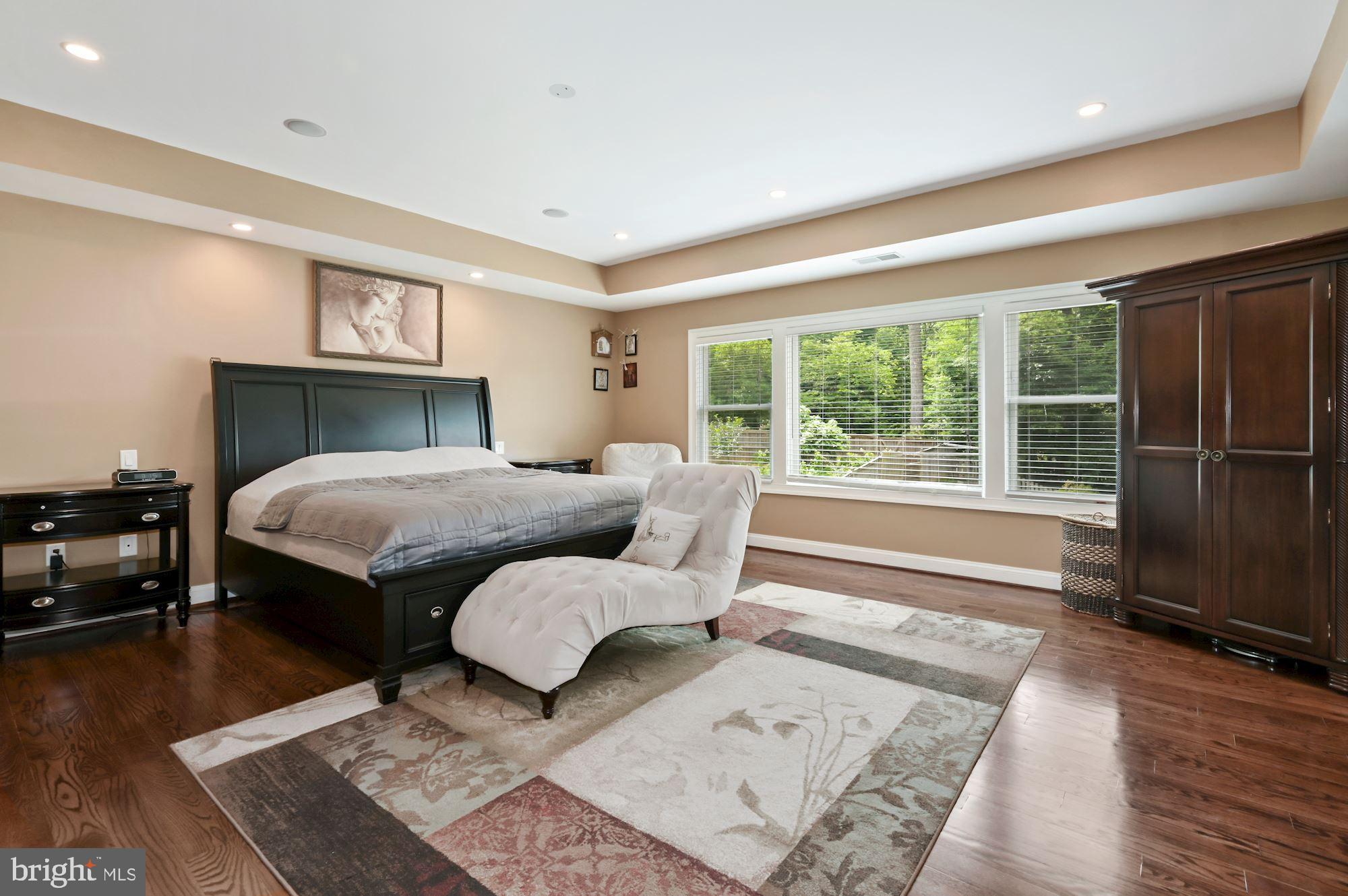 BRADLEY WOODS - Residential Lease