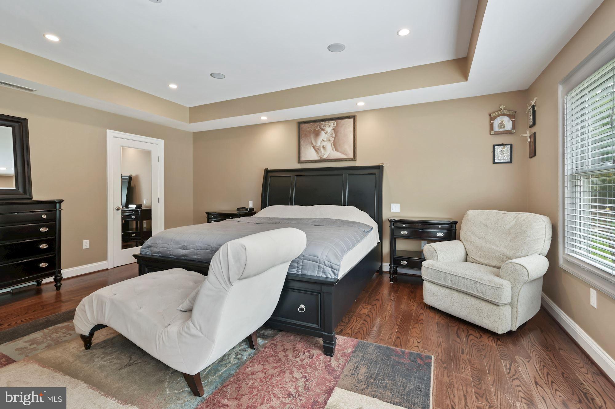 BRADLEY WOODS - Residential Lease