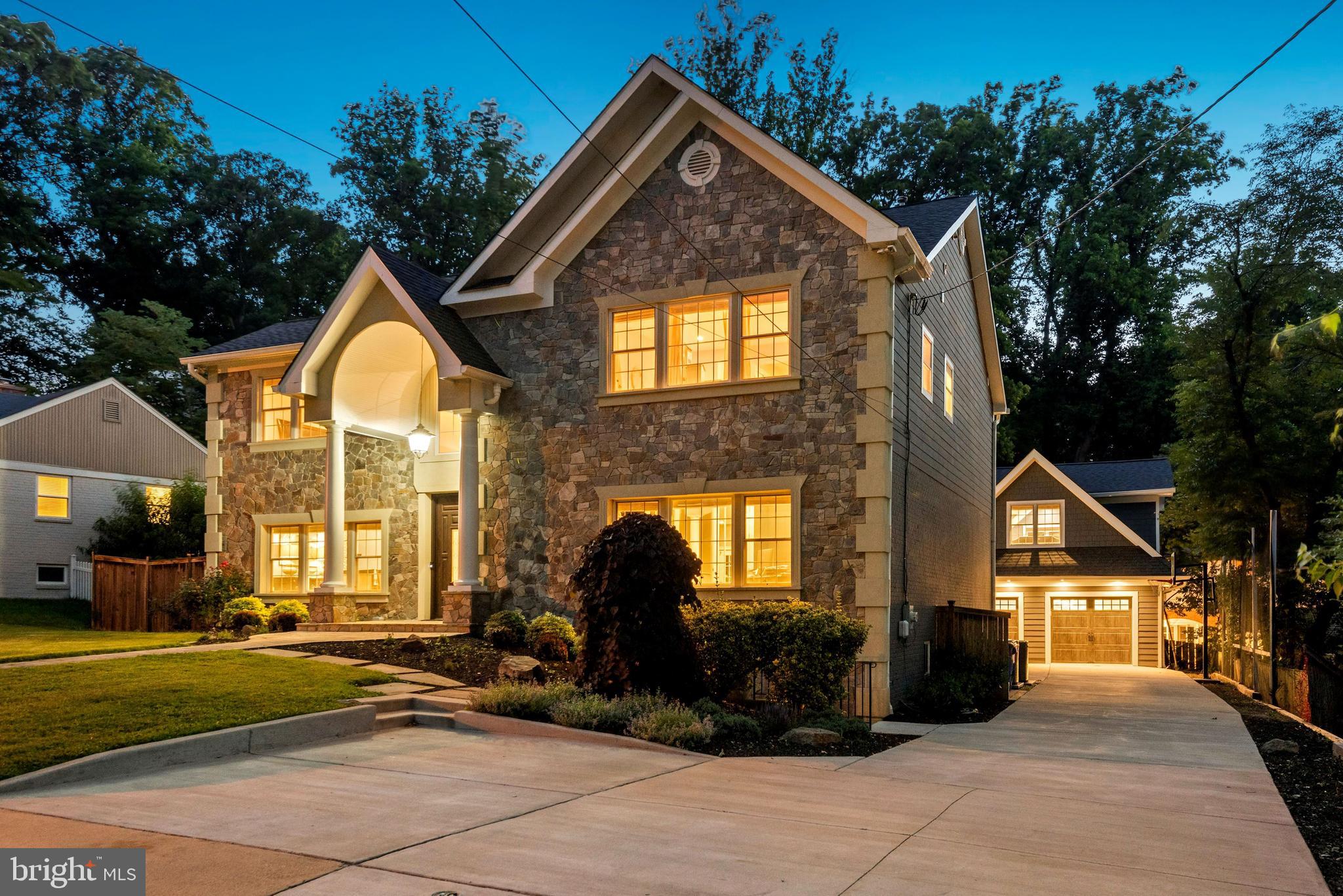 BRADLEY WOODS - Residential Lease