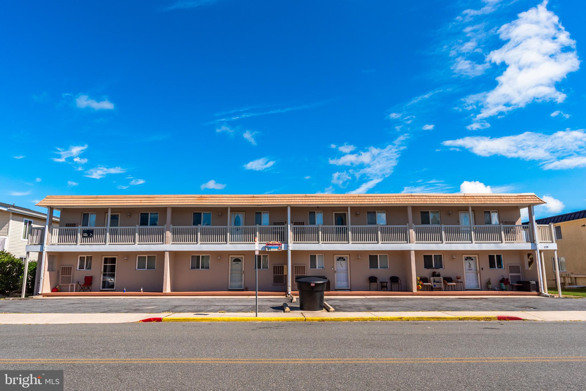 CAINE HARBOR MILE - Residential