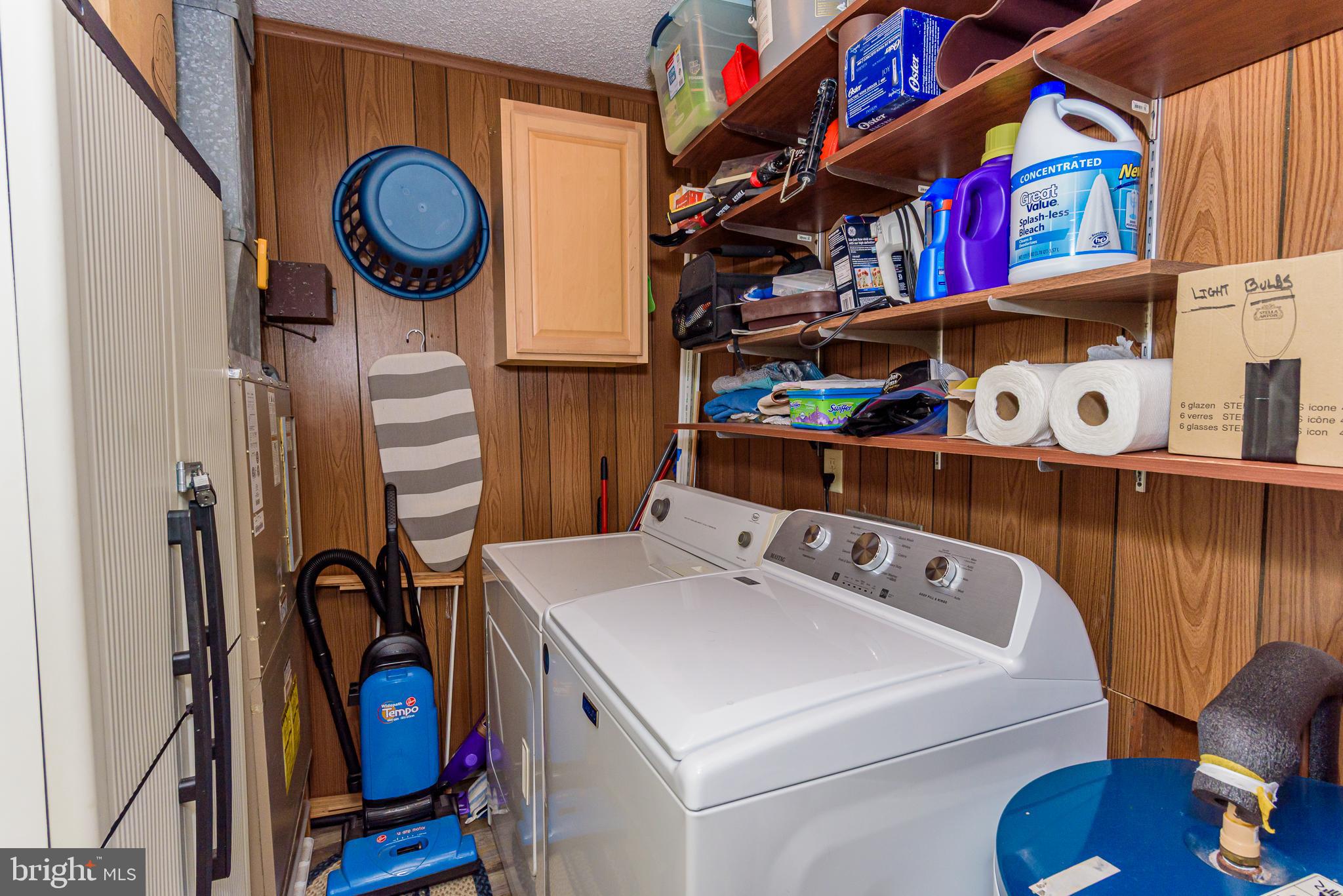 CAINE HARBOR MILE - Residential