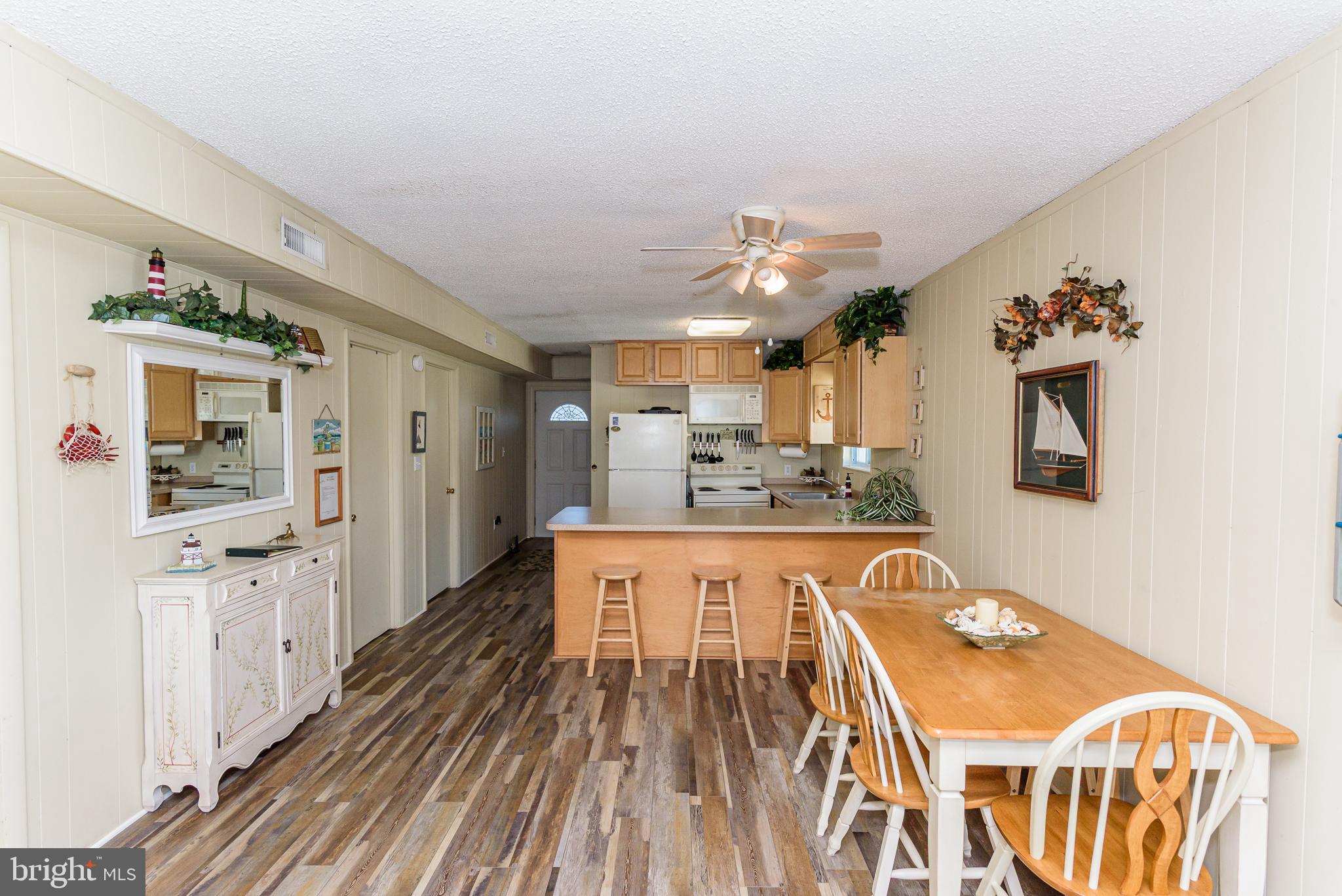 CAINE HARBOR MILE - Residential