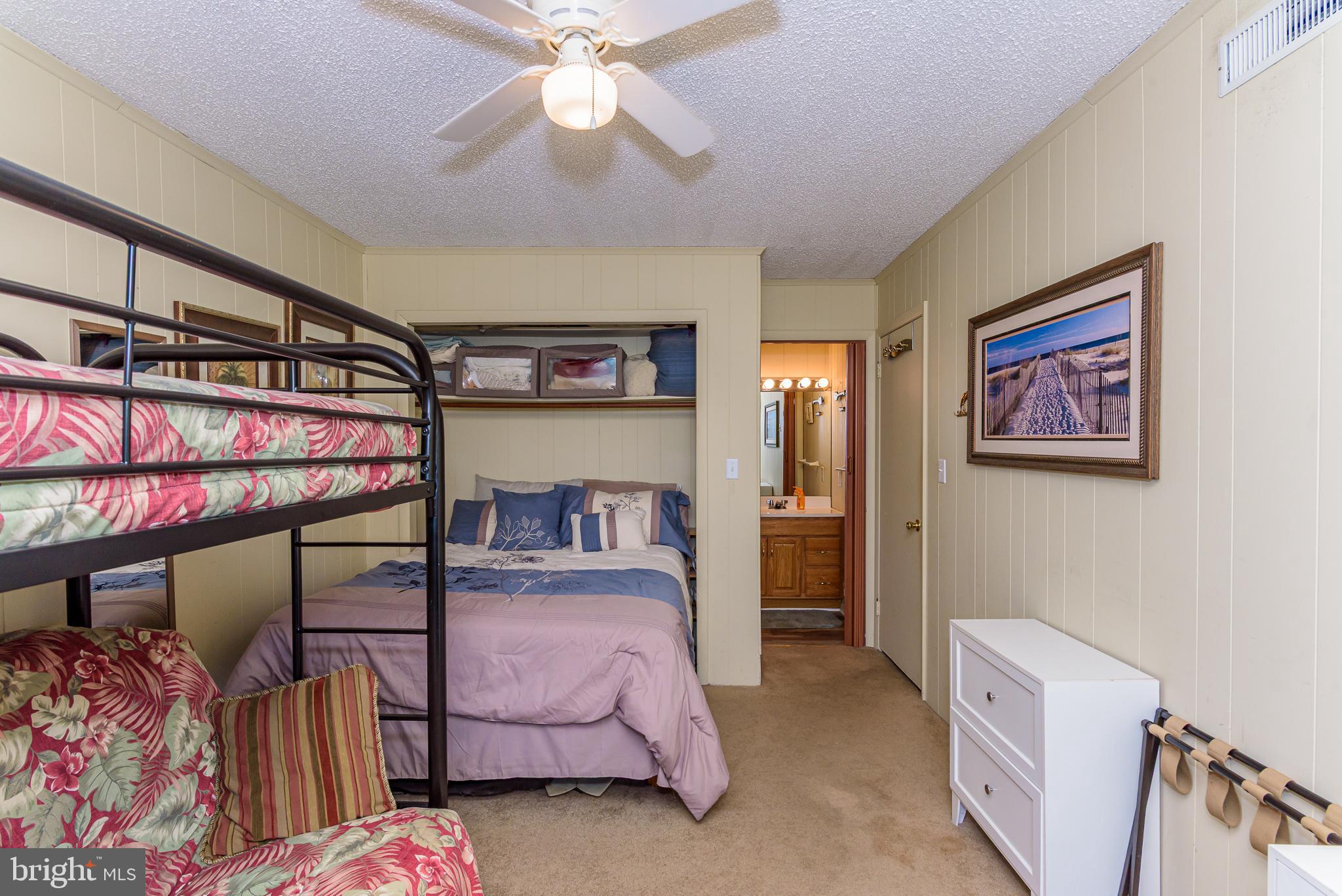 CAINE HARBOR MILE - Residential