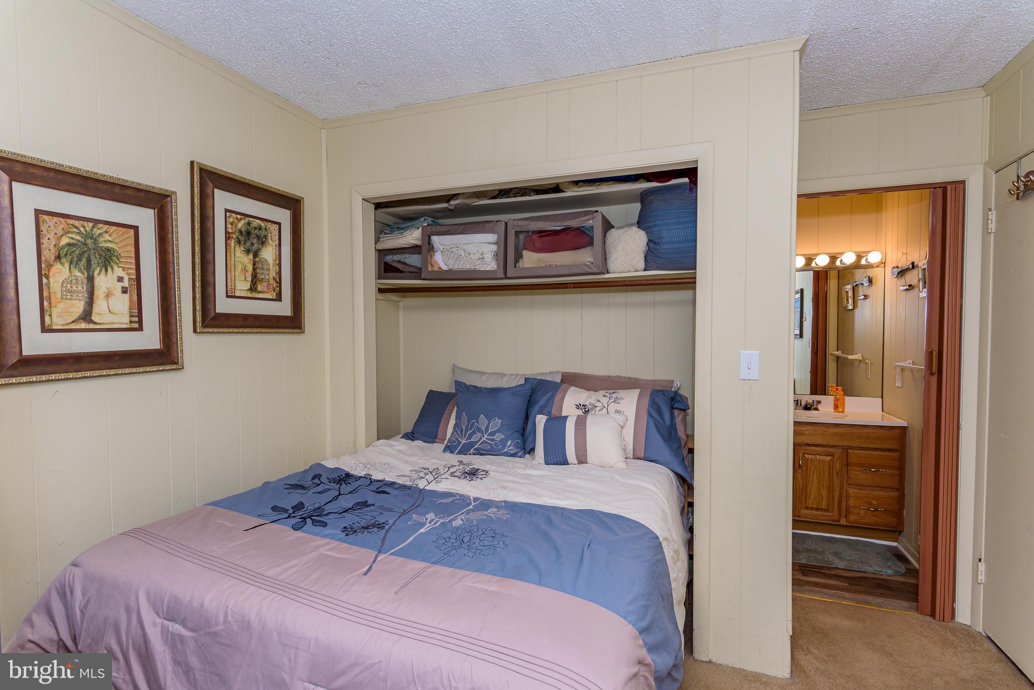 CAINE HARBOR MILE - Residential