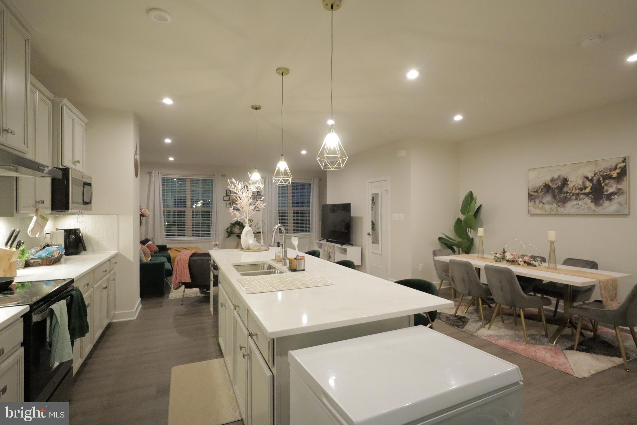 PARKSIDE PRESERVE - Residential Lease