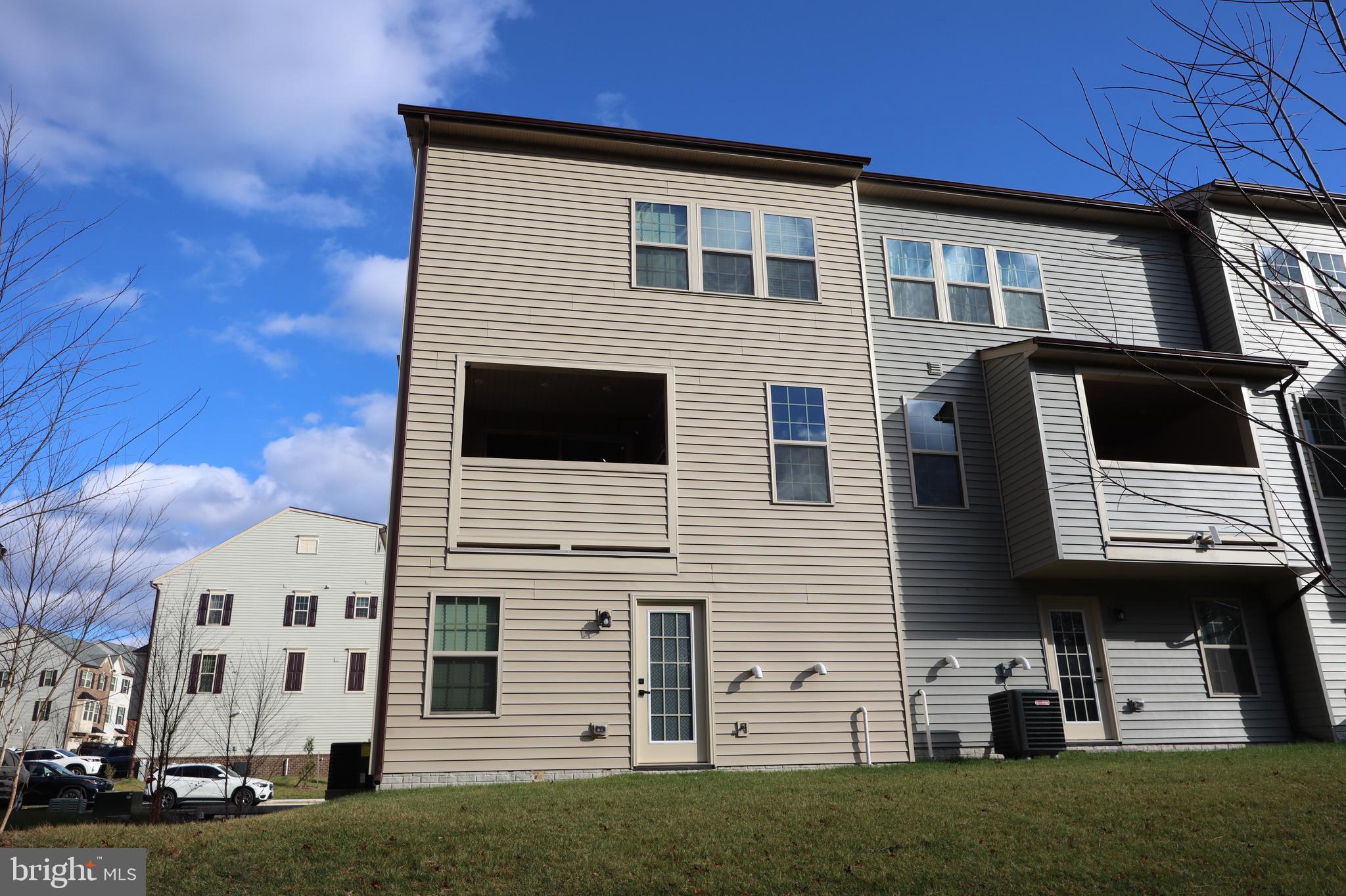 PARKSIDE PRESERVE - Residential Lease