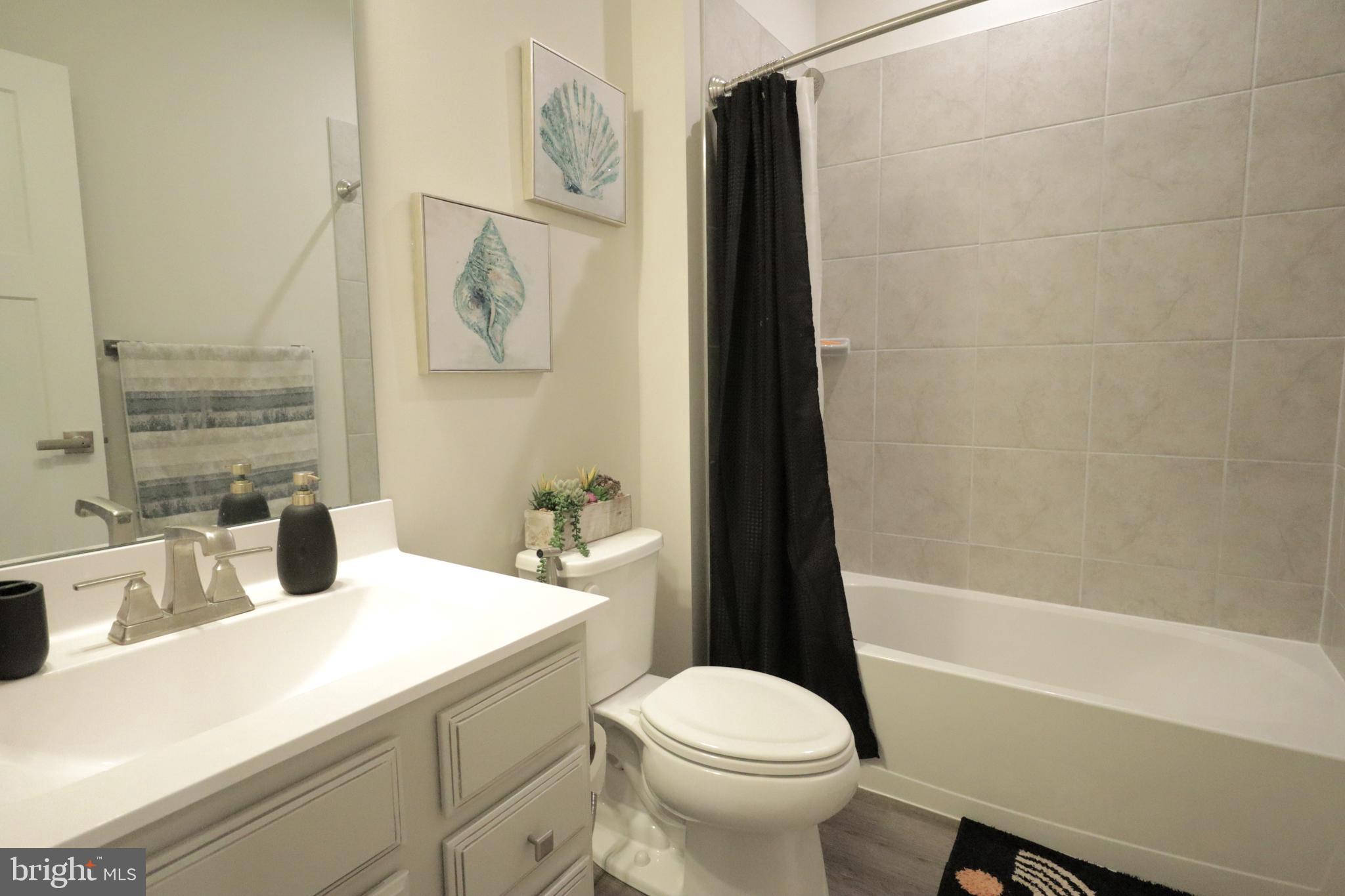 PARKSIDE PRESERVE - Residential Lease