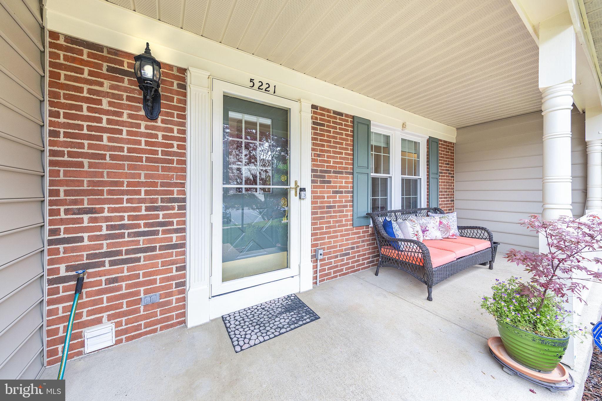 5221 DUNSTABLE LANE